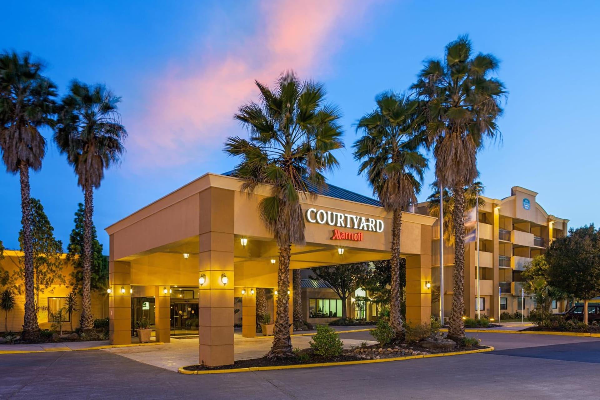 Courtyard Fairfield Napa Valley Area featured exterior or lobby in Fairfield, CA — similar hotel