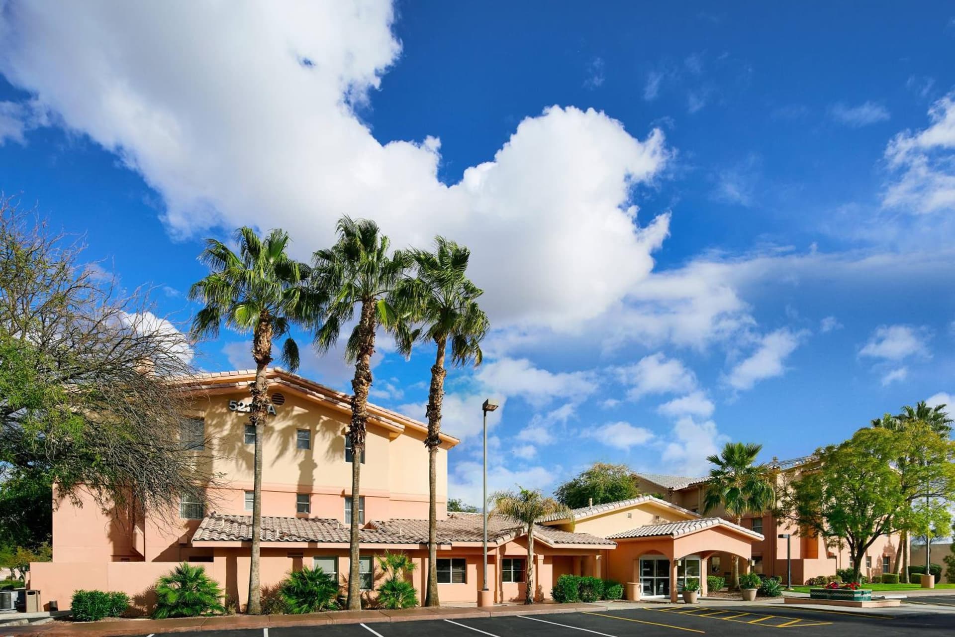 TownePlace Suites Tempe at Arizona Mills Mall interior in Tempe, AZ — gallery photo 2