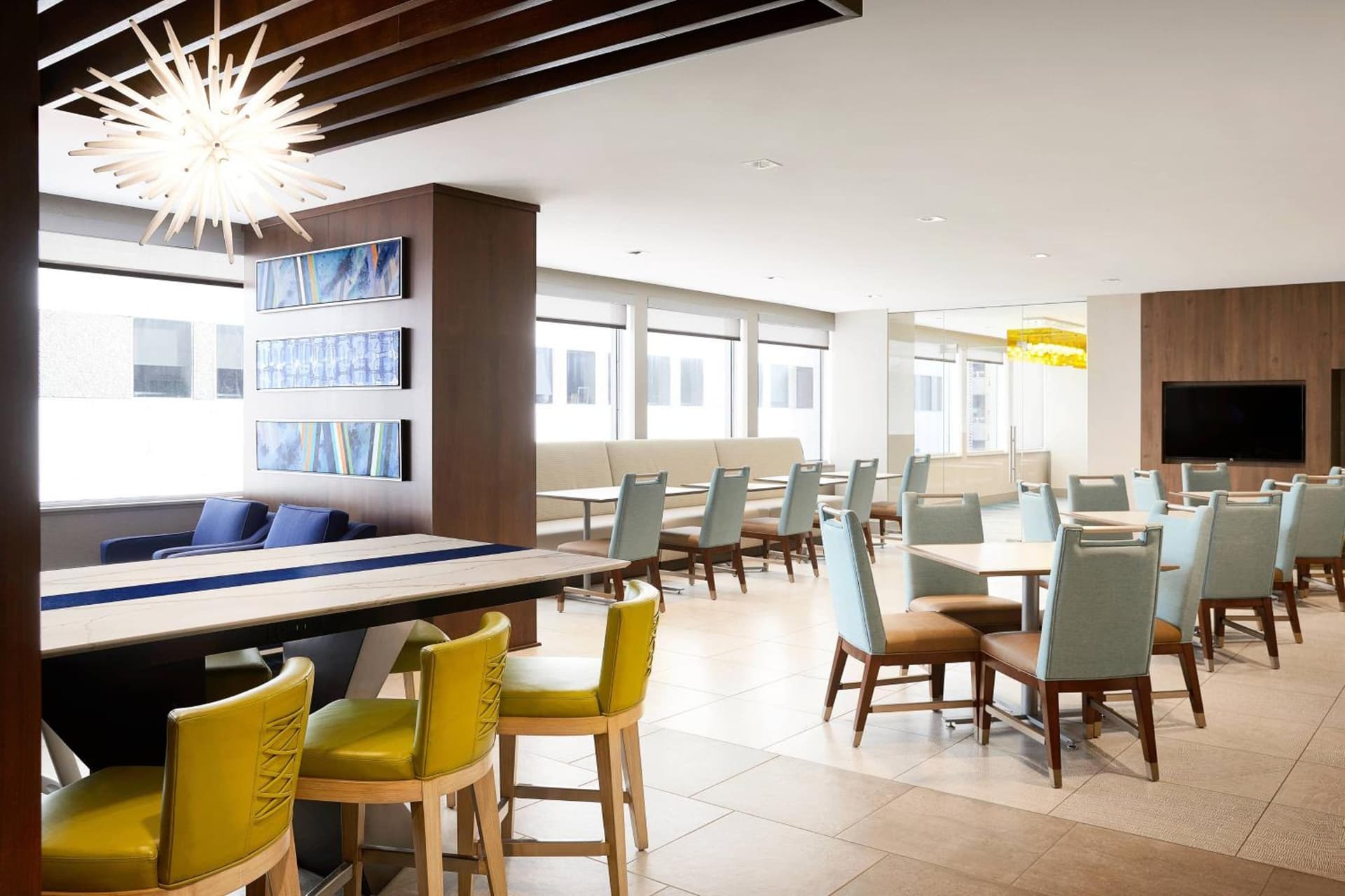 Residence Inn by Marriott Dallas Downtown gallery photo in Dallas, TX — image 11
