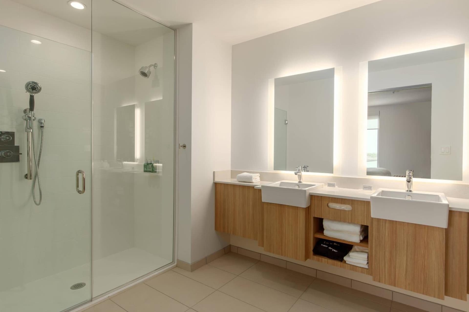 SpringHill Suites by Marriott Bradenton Downtown/Riverfront gallery photo in Bradenton, FL — image 18
