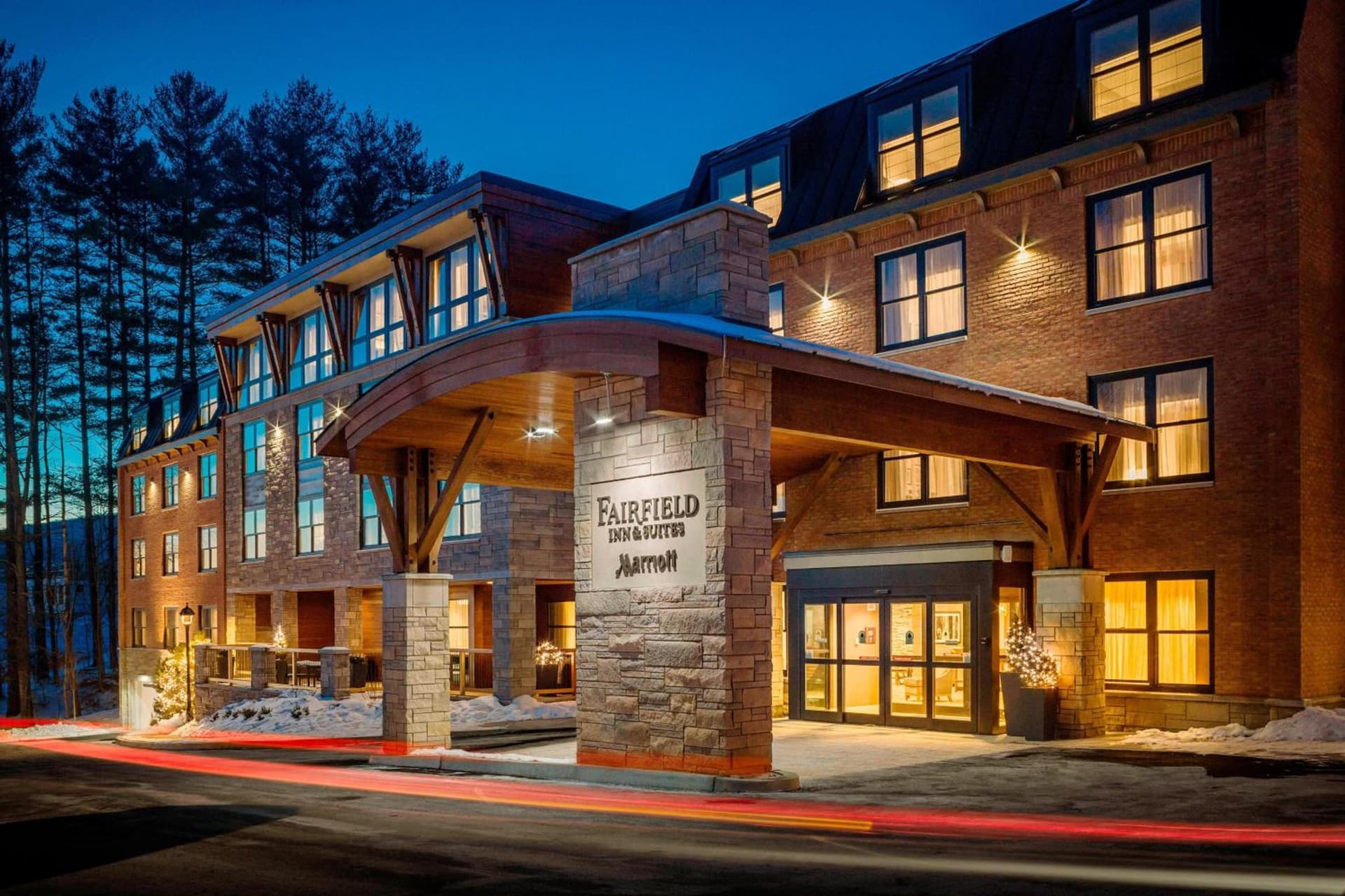 Fairfield by Marriott Waterbury Stowe interior in Waterbury, VT — gallery photo 2