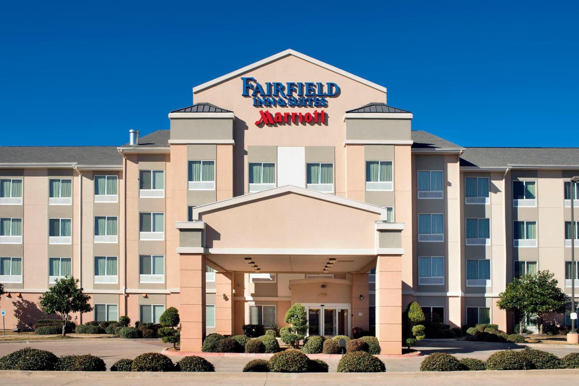 Fairfield Inn & Suites Weatherford property views in Weatherford, TX — gallery photo 3