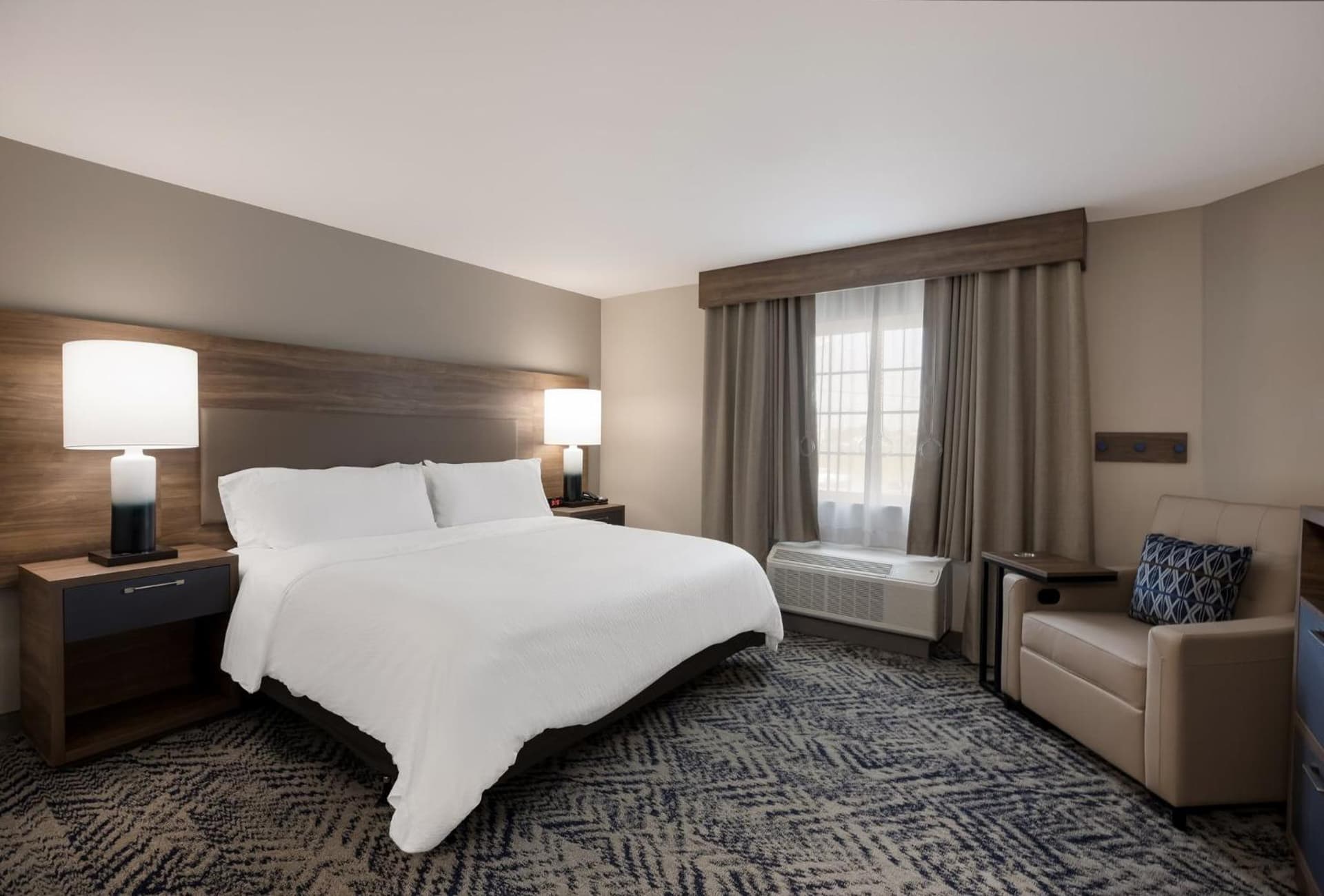 Candlewood Suites Lafayette - River Ranch by IHG gallery photo in Lafayette, LA — image 16