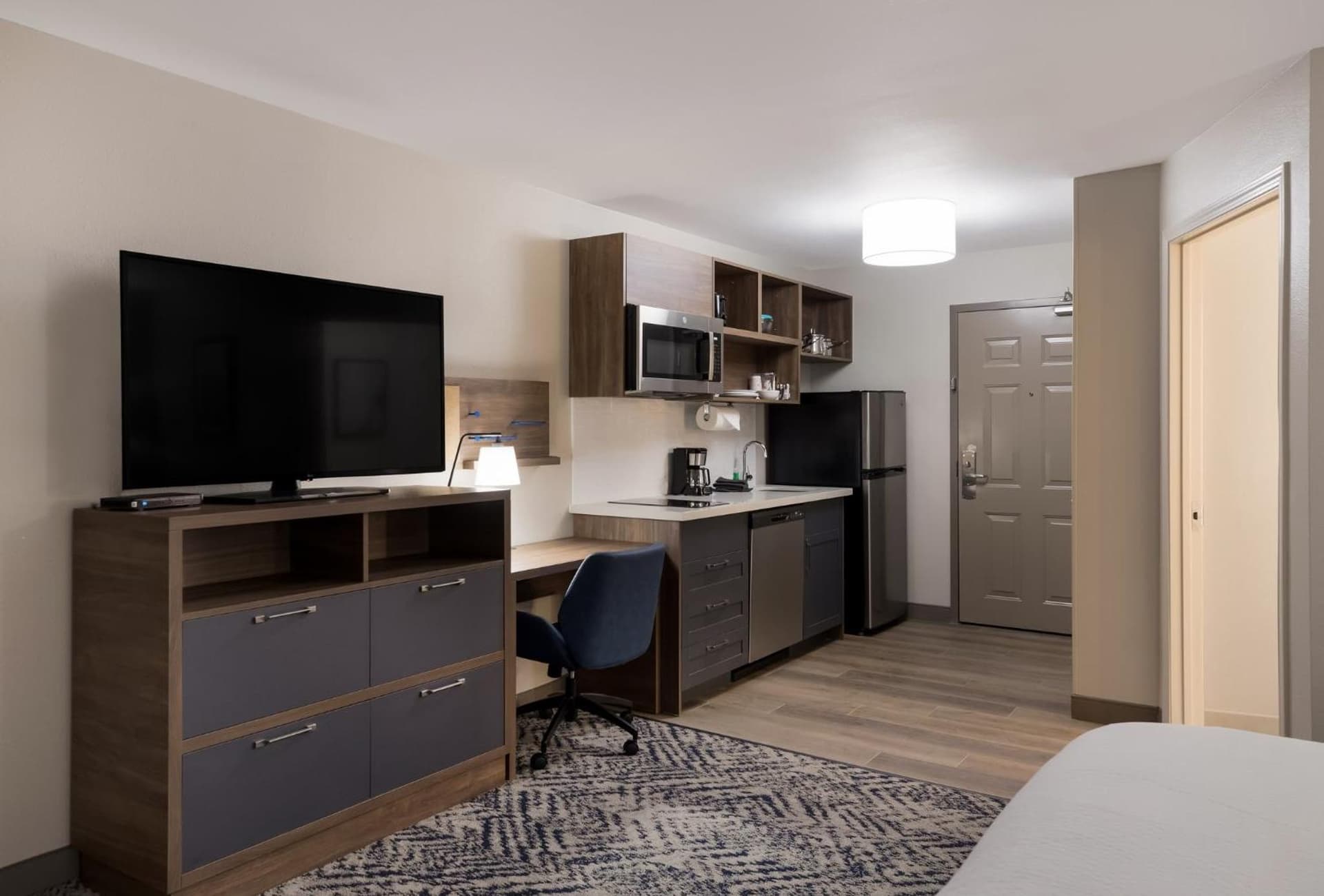 Candlewood Suites Lafayette - River Ranch by IHG gallery photo in Lafayette, LA — image 32