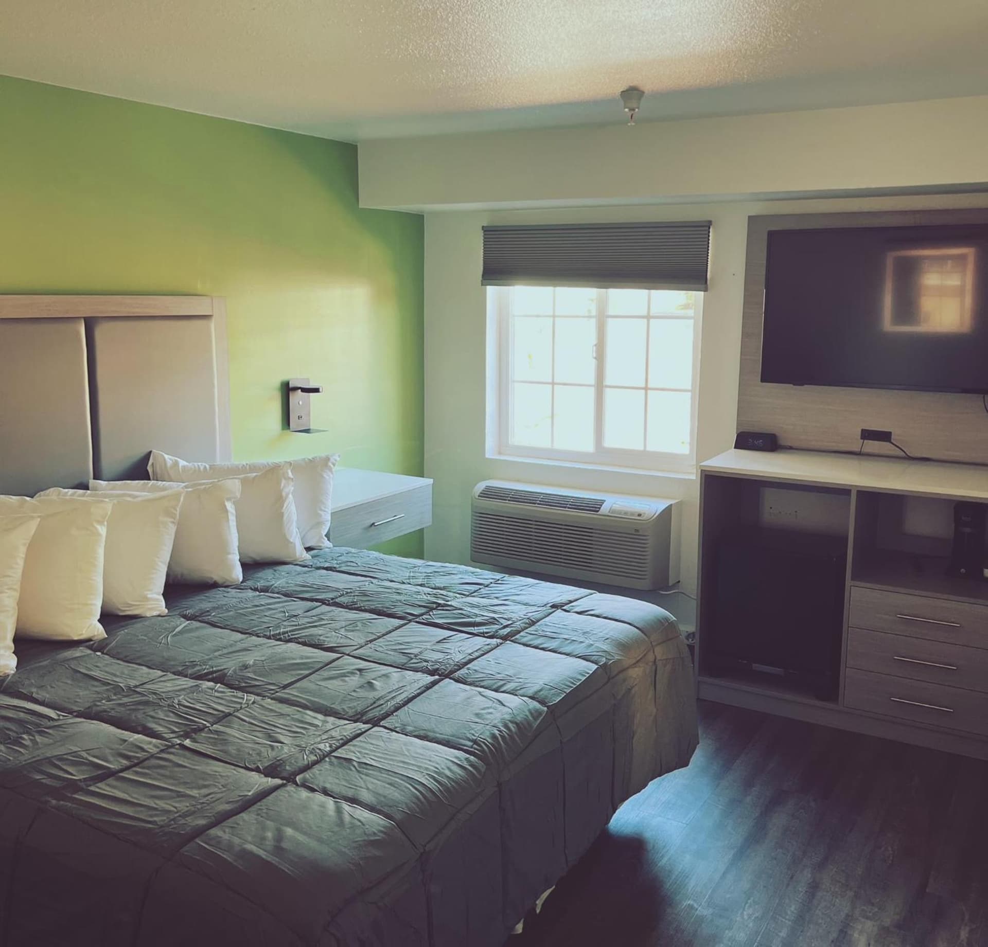 The Aqua Pacific Hotel gallery photo in Santa Cruz, CA — image 16