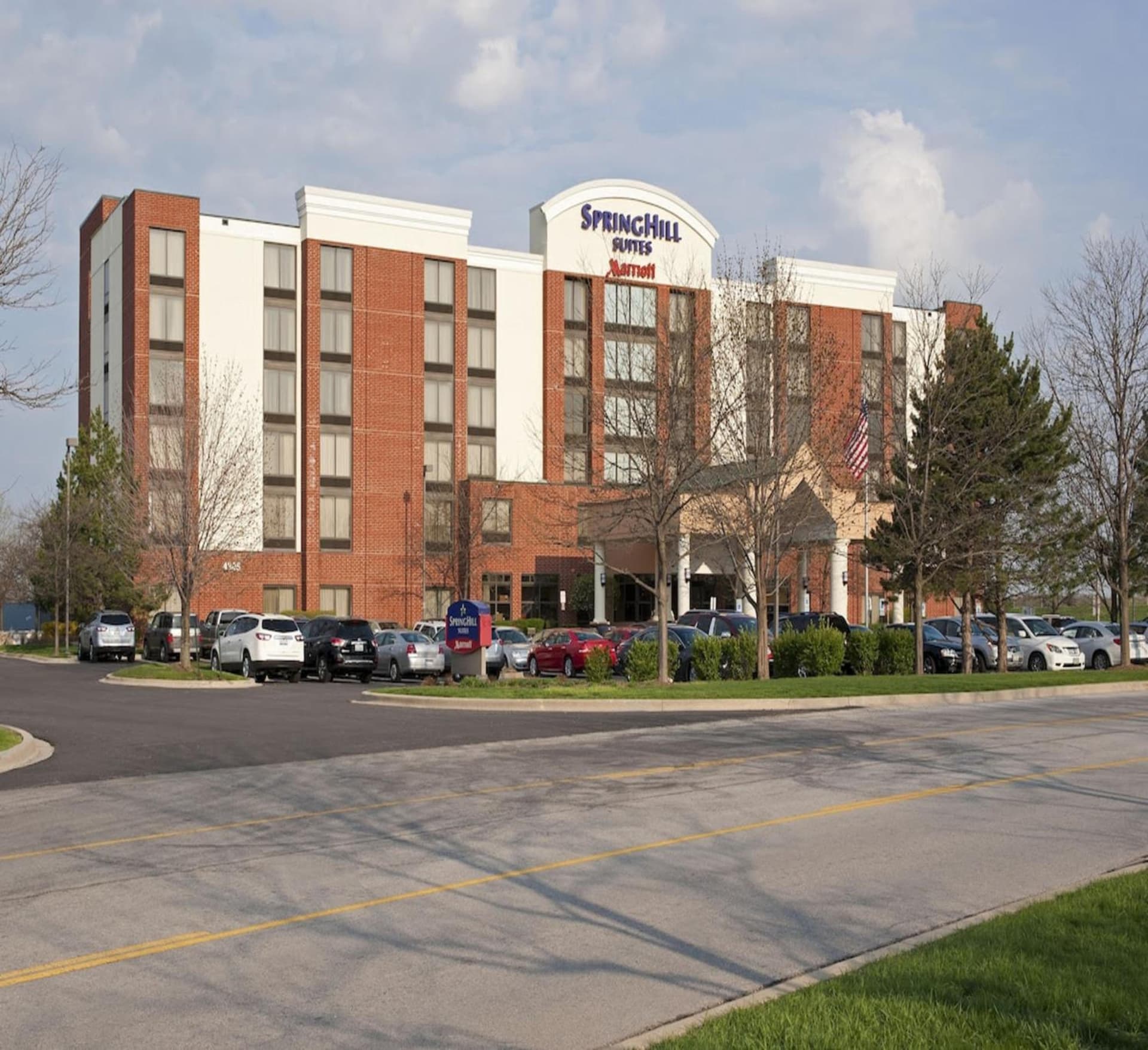 SpringHill Suites by Marriott Chicago Naperville Warrenville featured exterior or lobby in Warrenville, IL — similar hotel