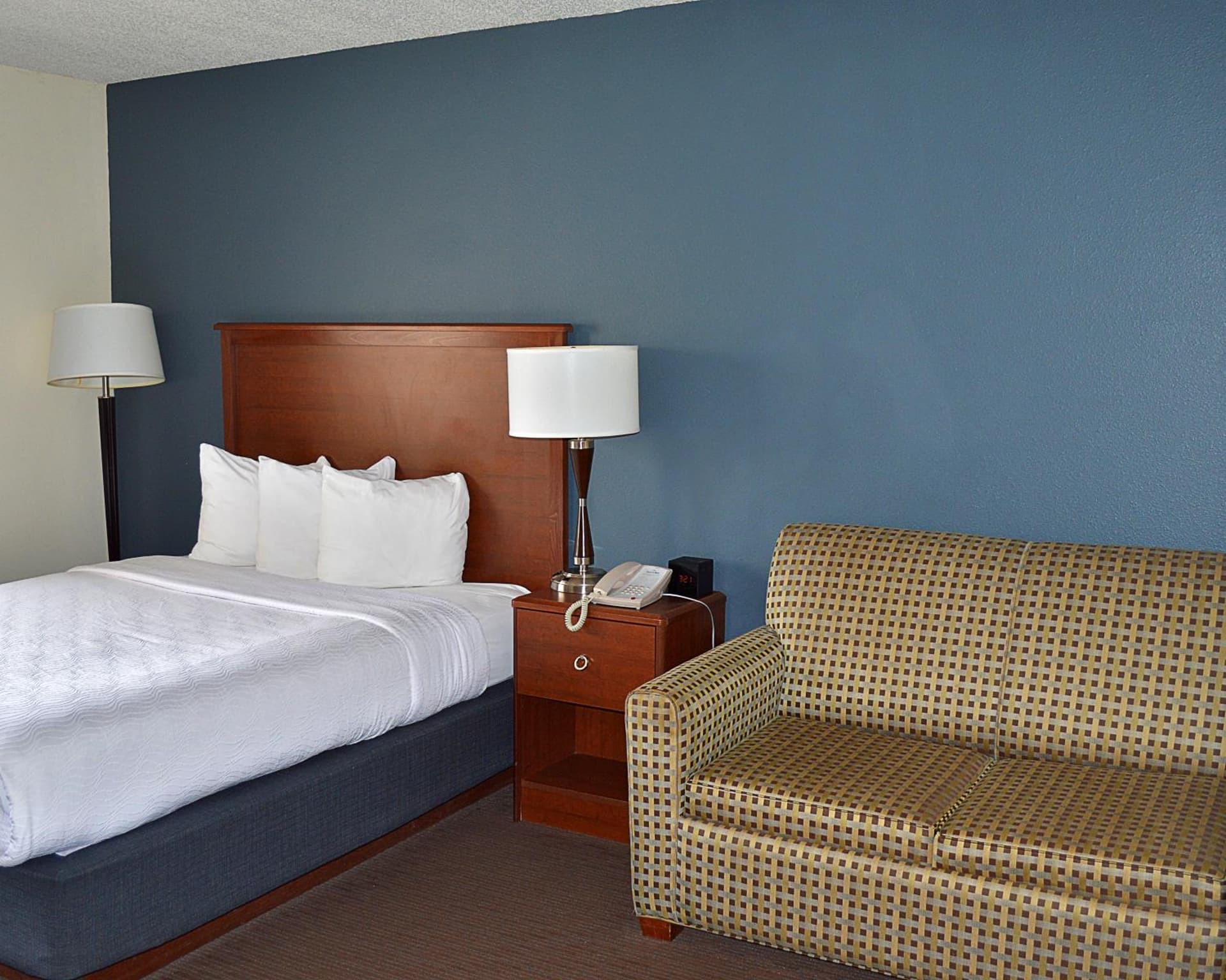 AmericInn by Wyndham Spencer property views in Spencer, IA — gallery photo 3
