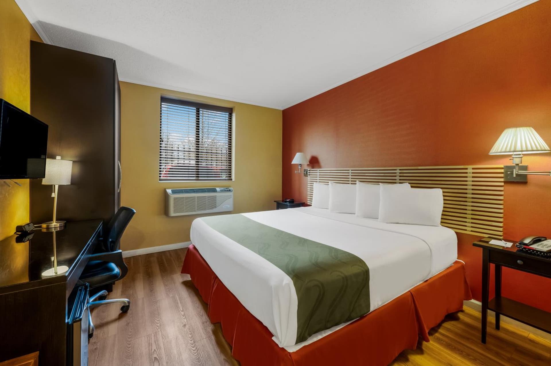 Quality Inn JFK Airport Rockaway Blvd gallery photo in Queens, NY — image 43