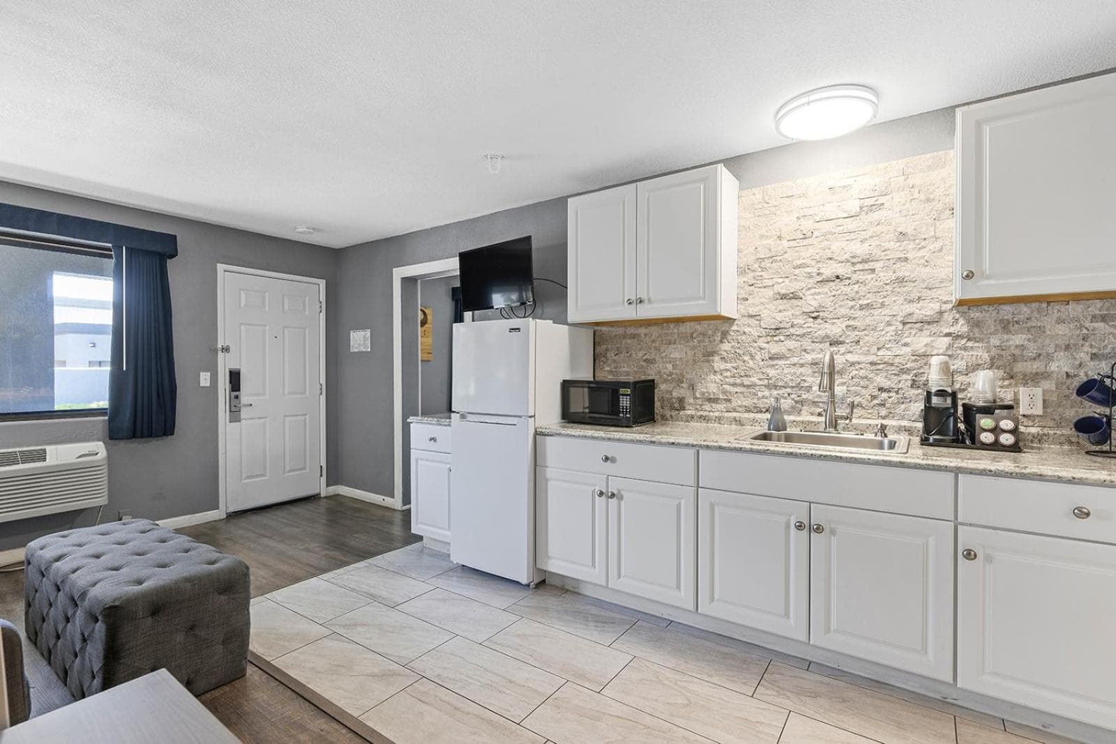 GreenTree Inn Prescott Valley gallery photo in Prescott Valley, AZ — image 41