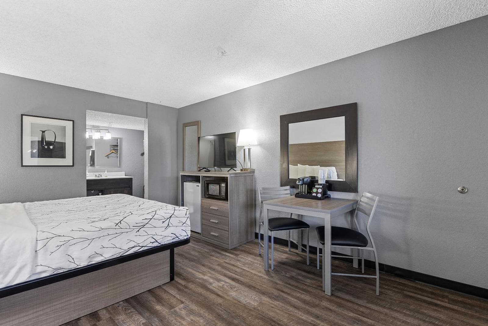 GreenTree Inn Prescott Valley gallery photo in Prescott Valley, AZ — image 31
