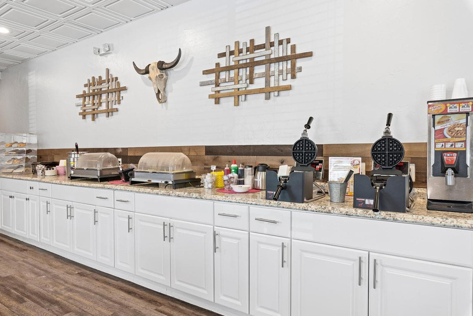 GreenTree Inn Prescott Valley gallery photo in Prescott Valley, AZ — image 33