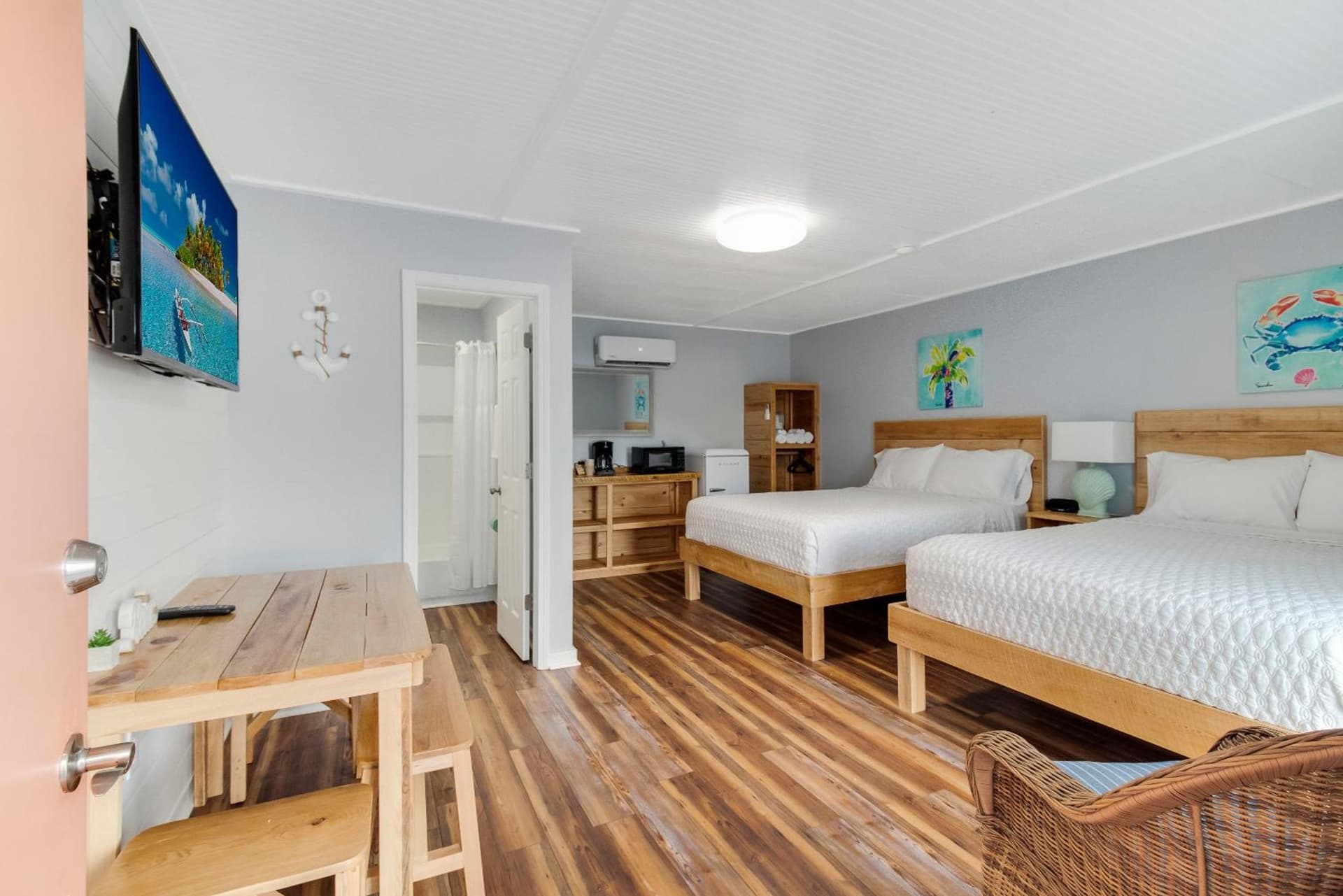 Anchor Inn Motel gallery photo in Oak Island, NC — image 9