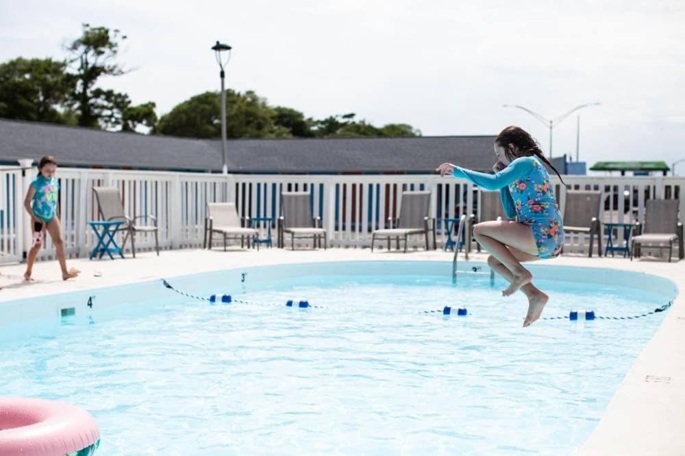 Anchor Inn Motel property views in Oak Island, NC — gallery photo 3