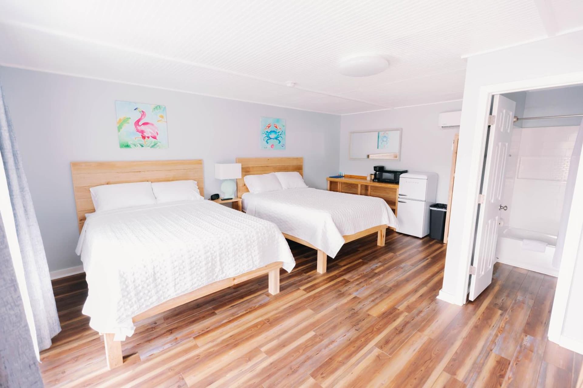 Anchor Inn Motel gallery photo in Oak Island, NC — image 24