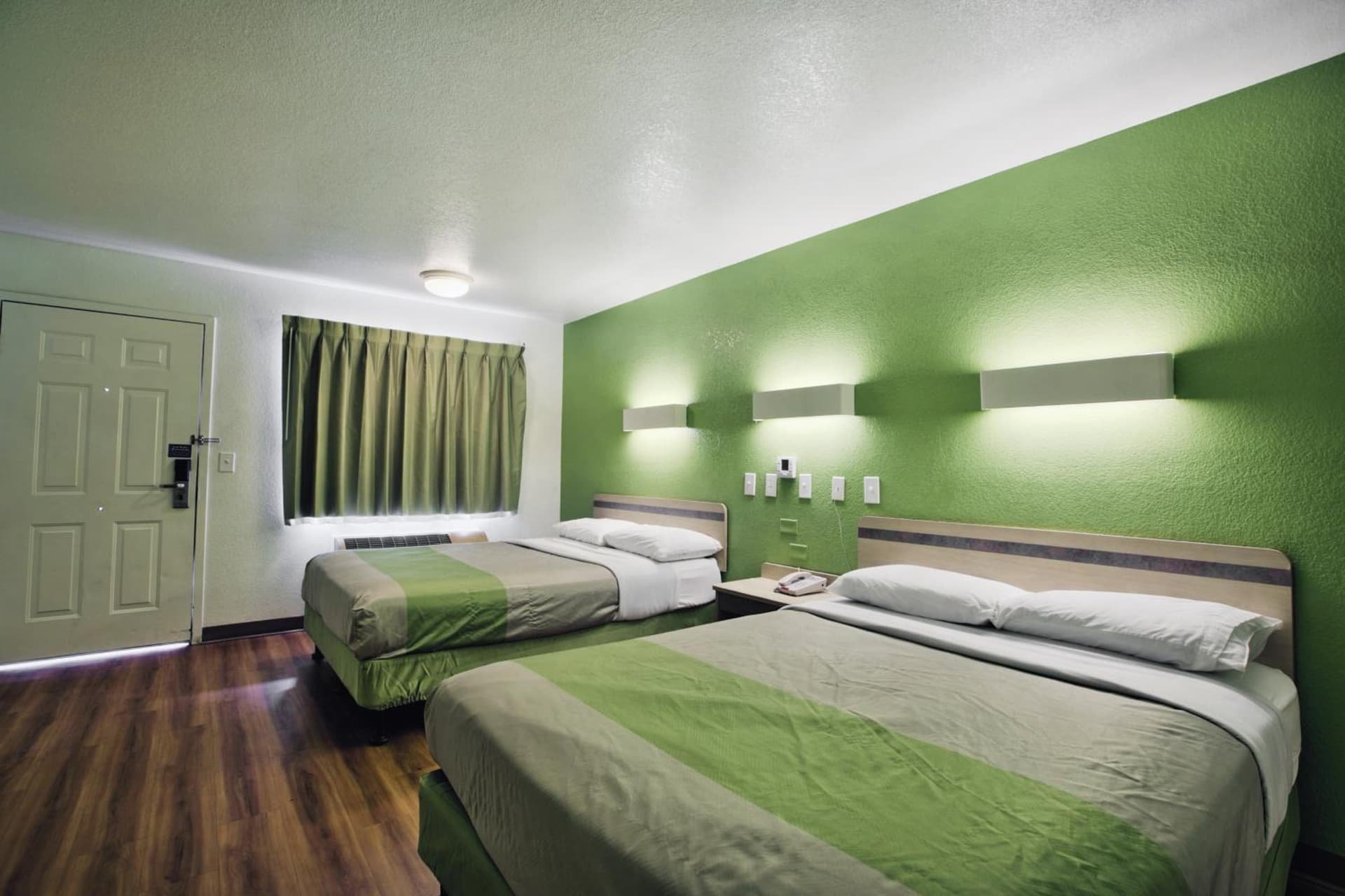 Motel 6-Tallahassee, FL - Downtown gallery photo in Tallahassee, FL — image 32