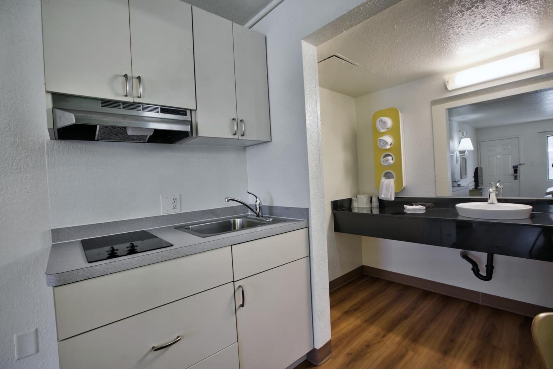 Motel 6-Tallahassee, FL - Downtown gallery photo in Tallahassee, FL — image 39