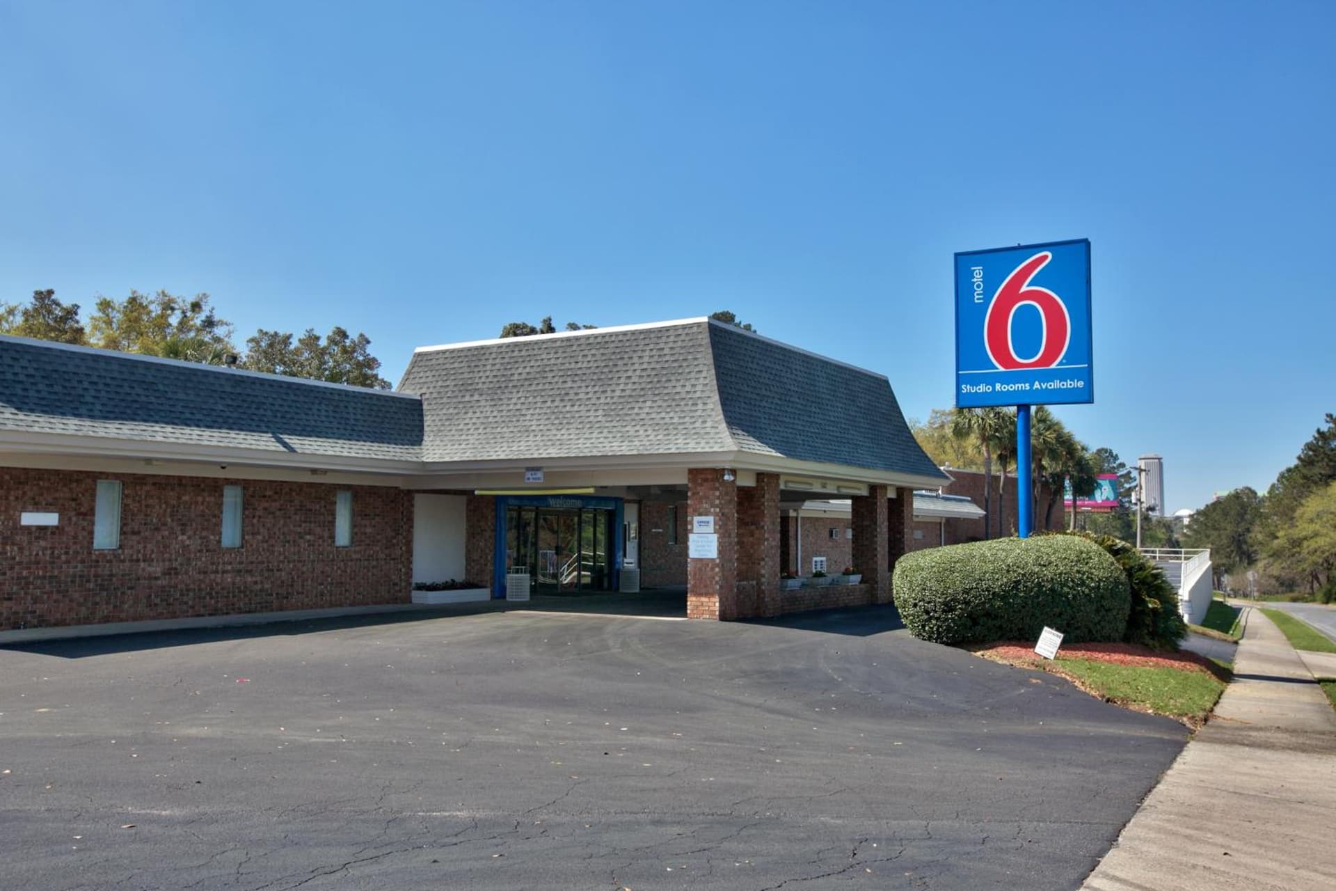 Motel 6-Tallahassee, FL - Downtown gallery photo in Tallahassee, FL — image 11