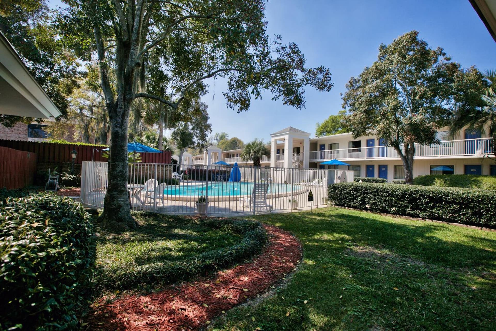 Motel 6-Tallahassee, FL - Downtown gallery photo in Tallahassee, FL — image 9