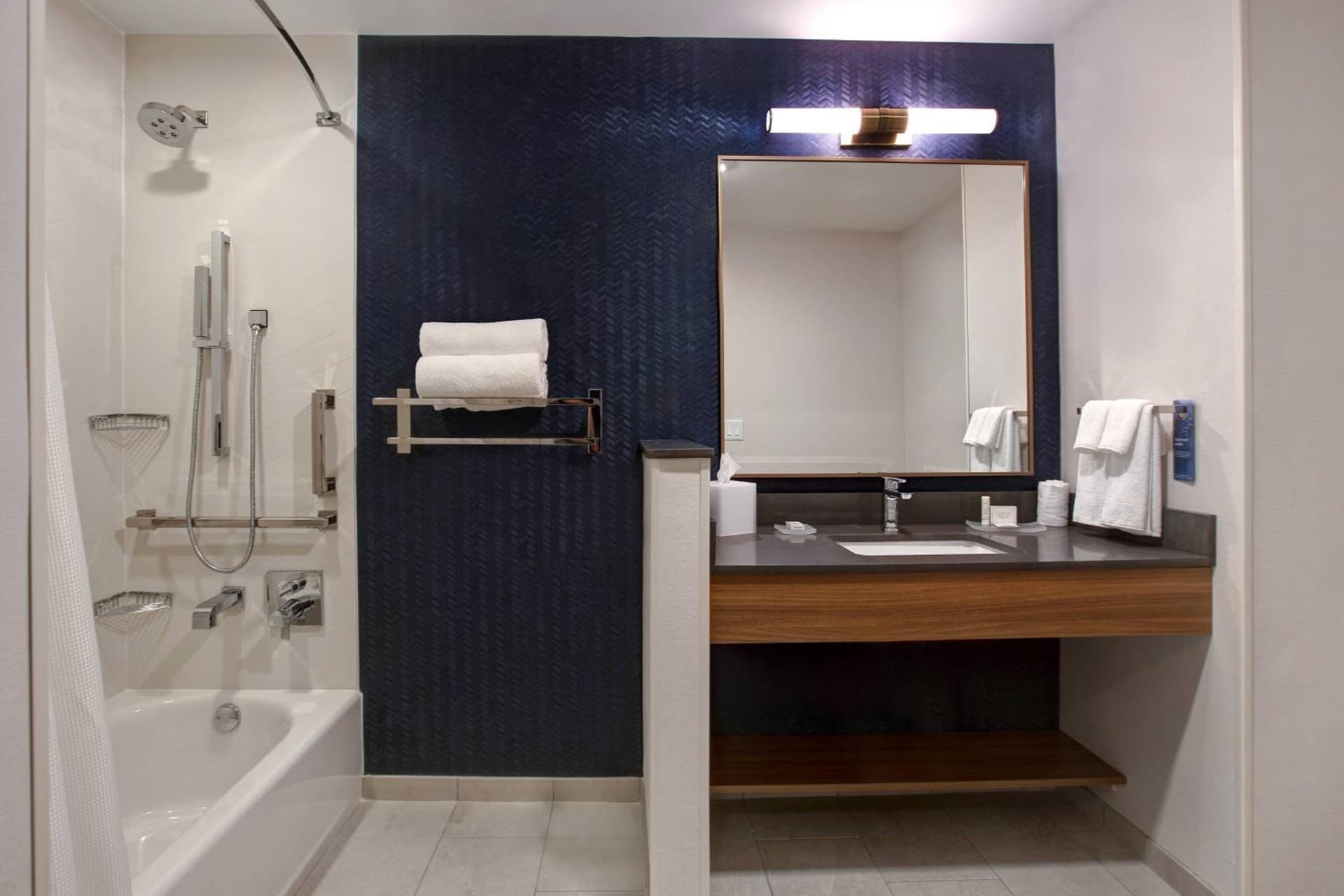 Fairfield Inn & Suites by Marriott Chicago Bolingbrook gallery photo in Bolingbrook, IL — image 28