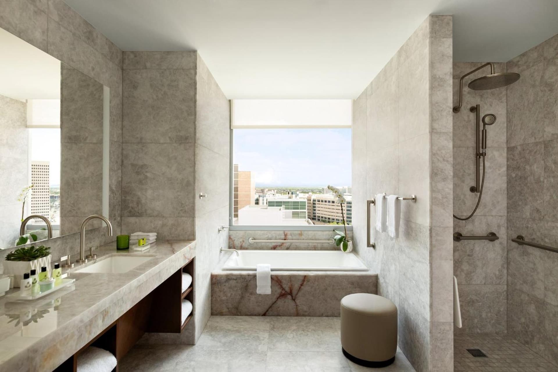 InterContinental Houston by IHG gallery photo in Houston, TX — image 78