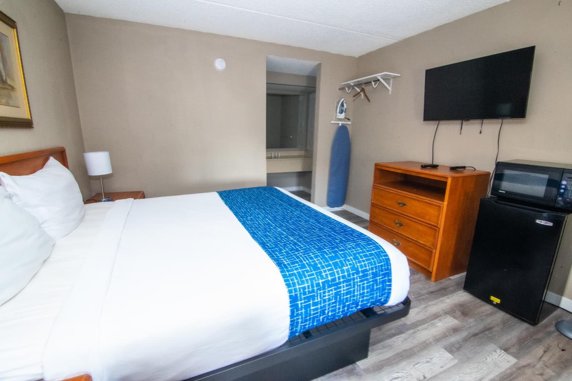 Travelodge by Wyndham Pueblo gallery photo in Pueblo, CO — image 8