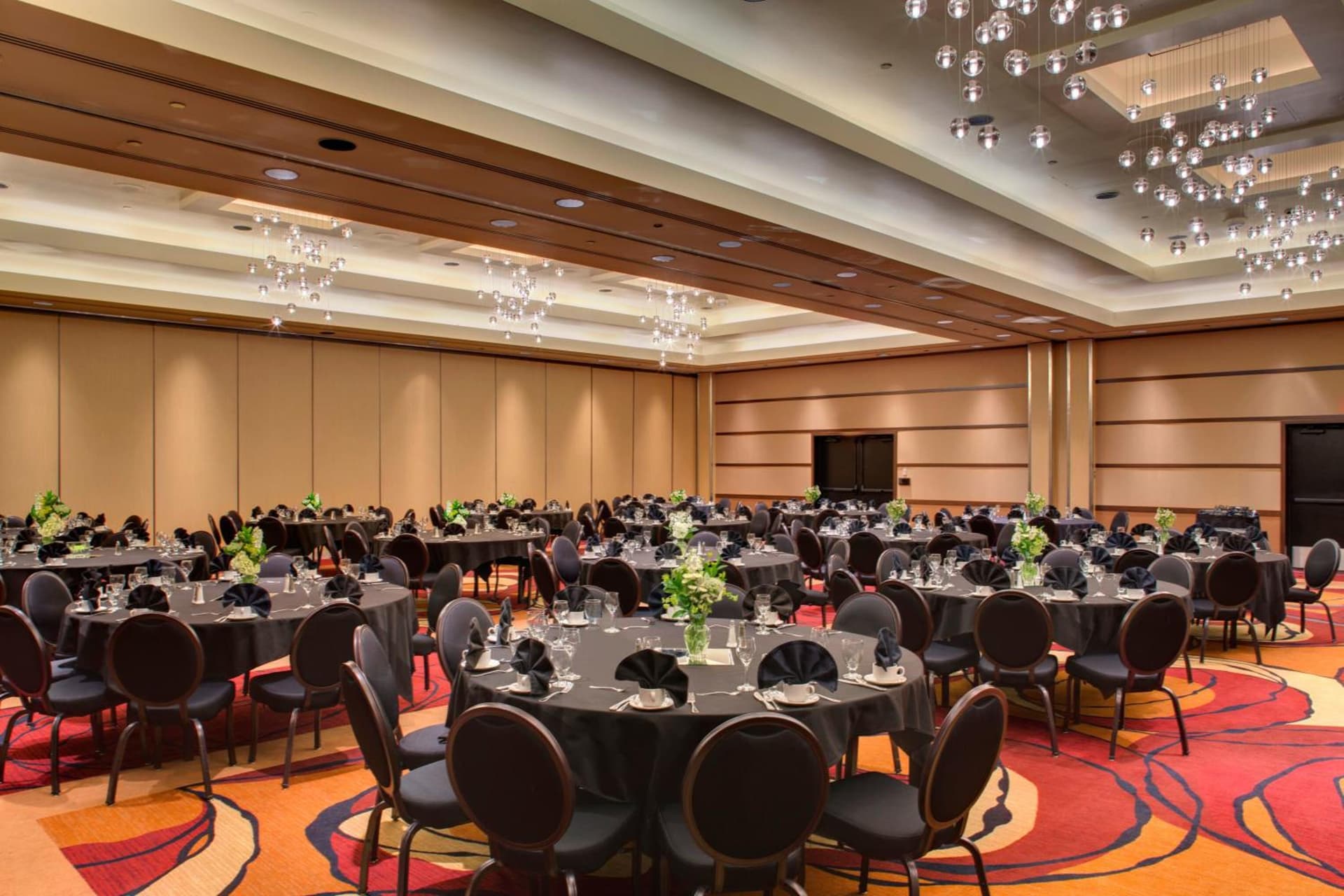 Hotel Murano gallery photo in Tacoma, WA — image 10