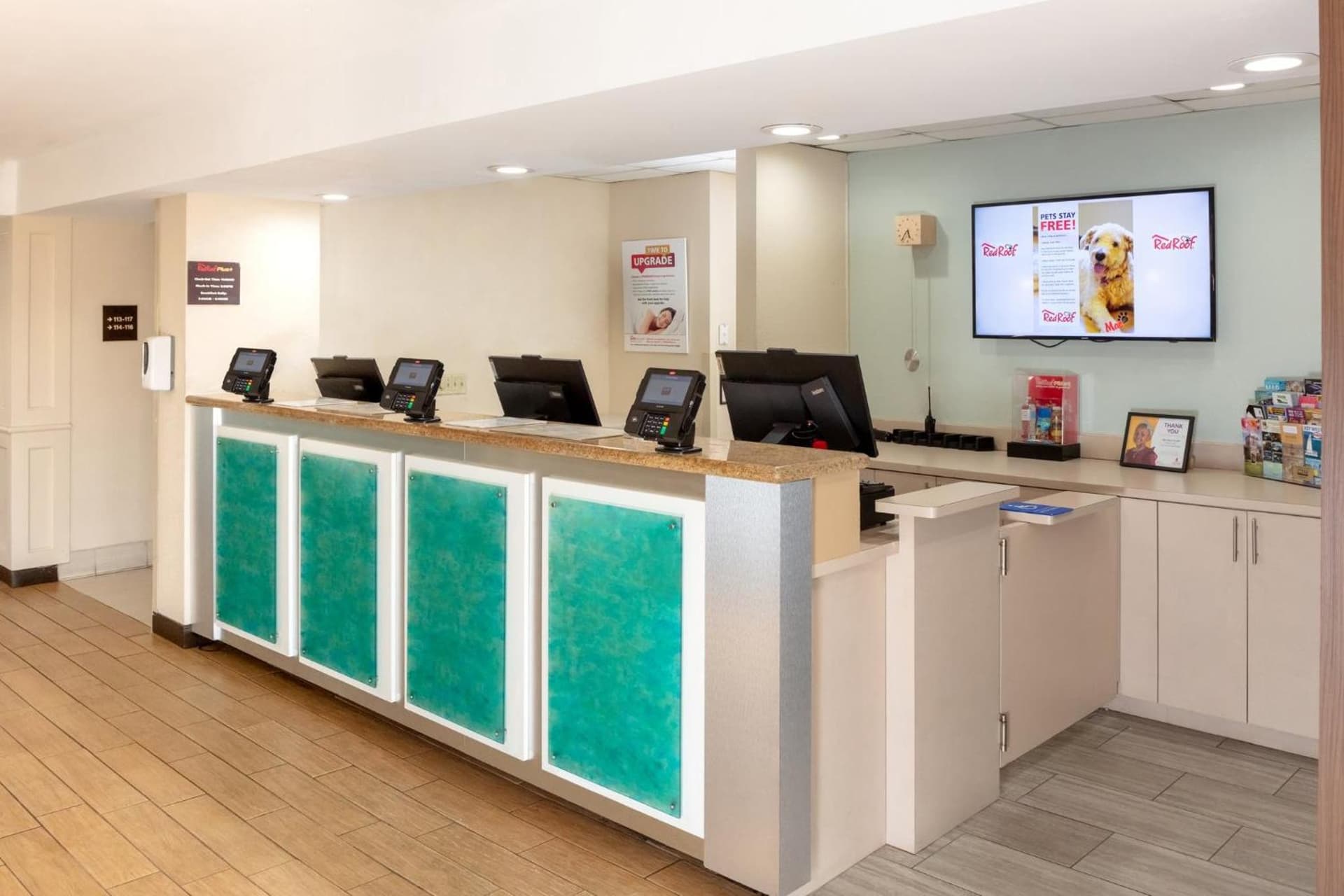Red Roof Inn PLUS Miami Airport gallery photo in Miami, FL — image 35