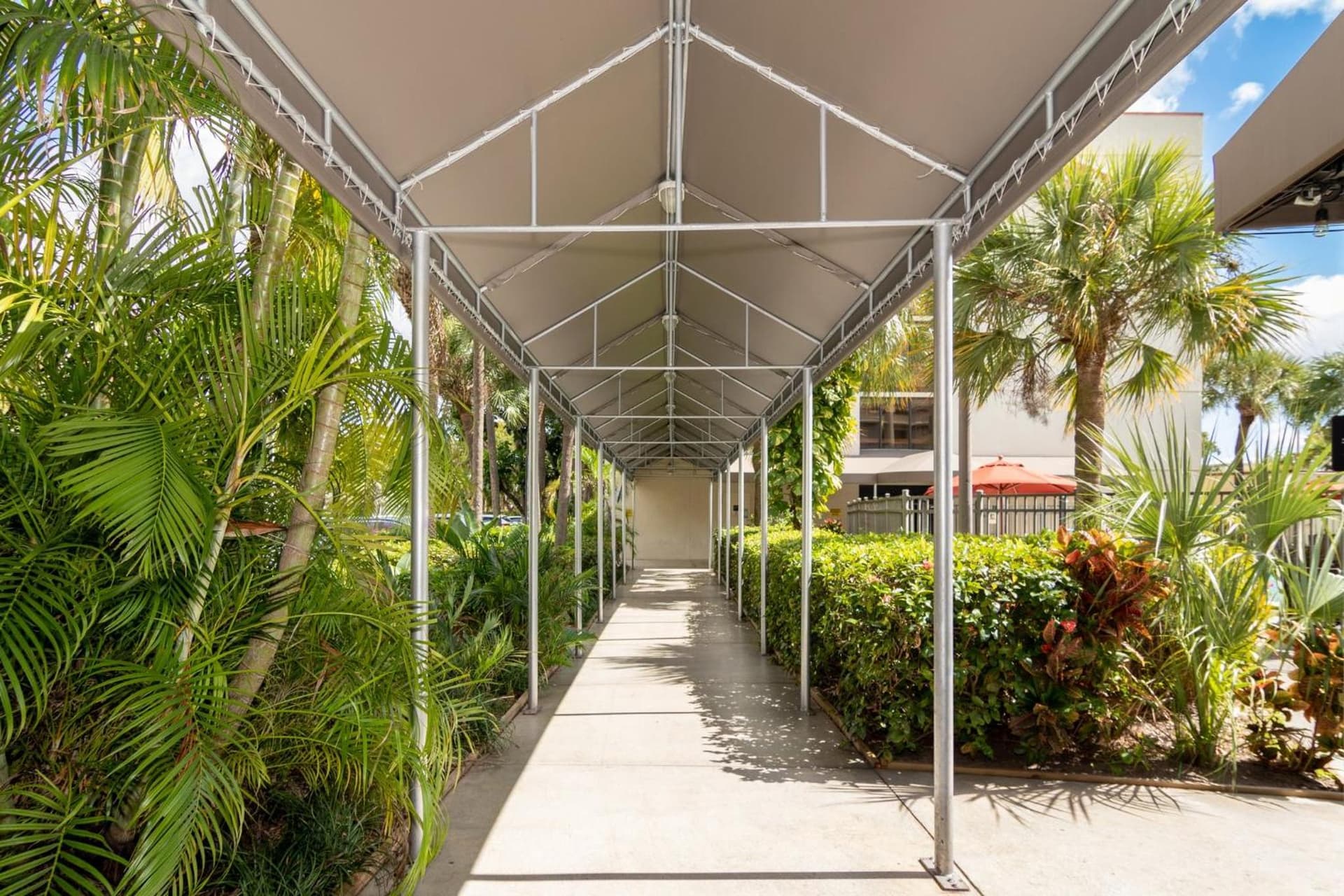 Red Roof Inn PLUS Miami Airport gallery photo in Miami, FL — image 5