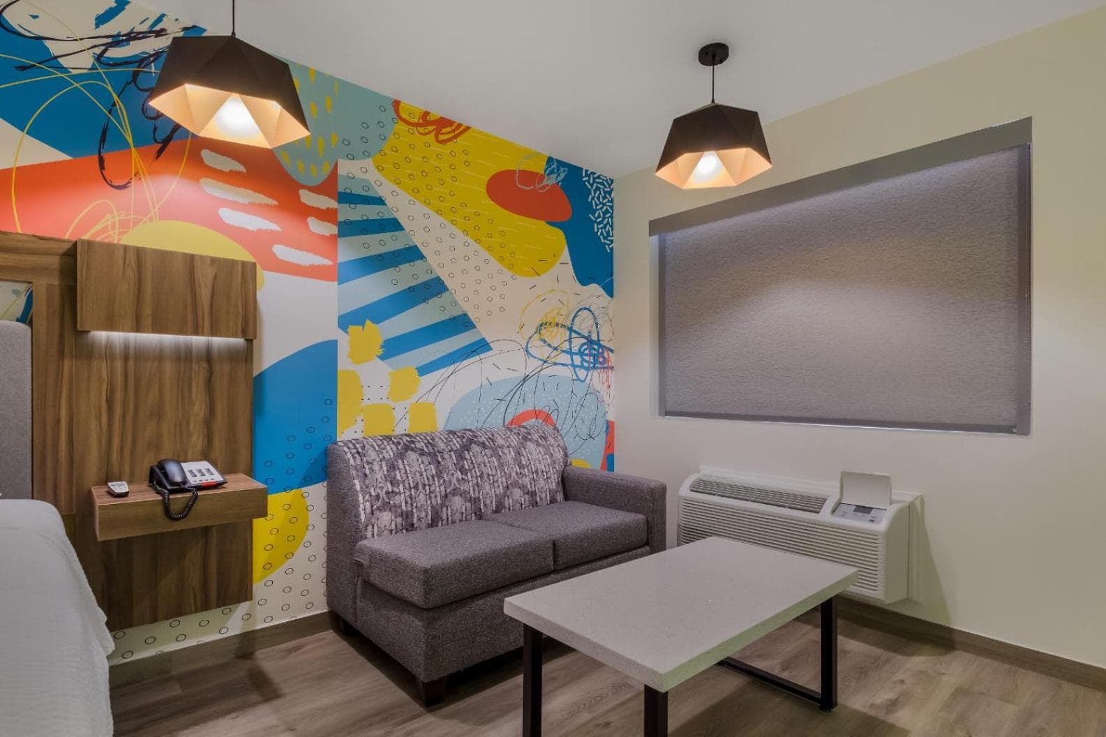 Signature Inn Houston Galleria property views in Houston, TX — gallery photo 3