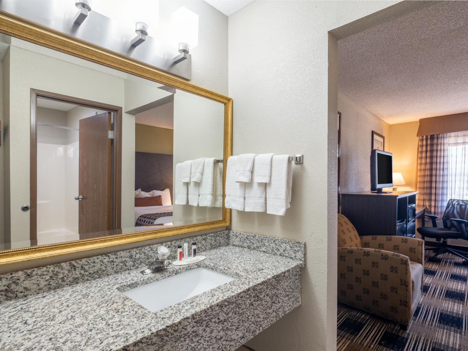 Sleep Inn Champaign North - Urbana gallery photo in Champaign, IL — image 7