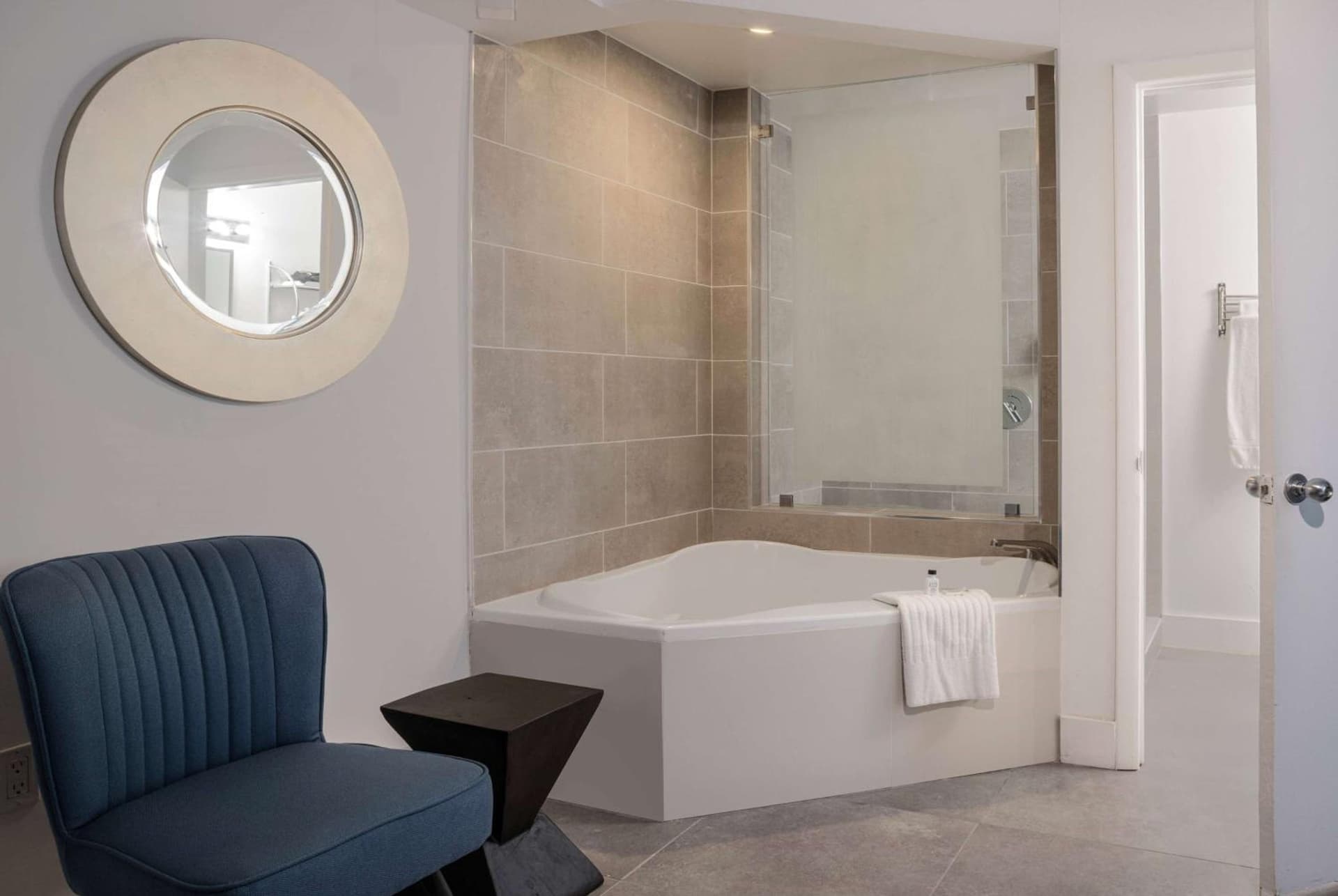 MB Hotel, Trademark Collection by Wyndham gallery photo in Miami Beach, FL — image 46