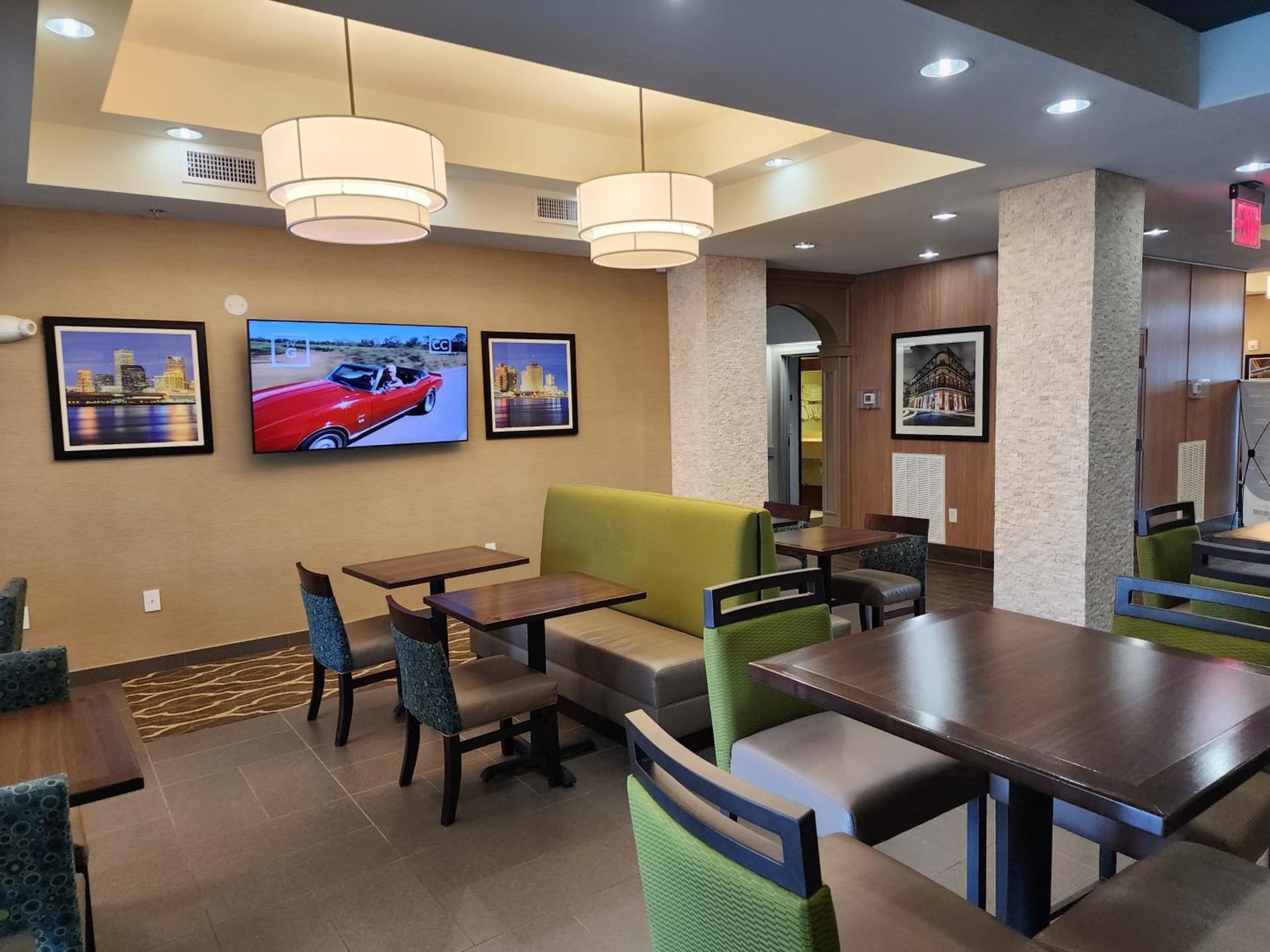 Comfort Suites New Orleans East gallery photo in New Orleans, LA — image 53