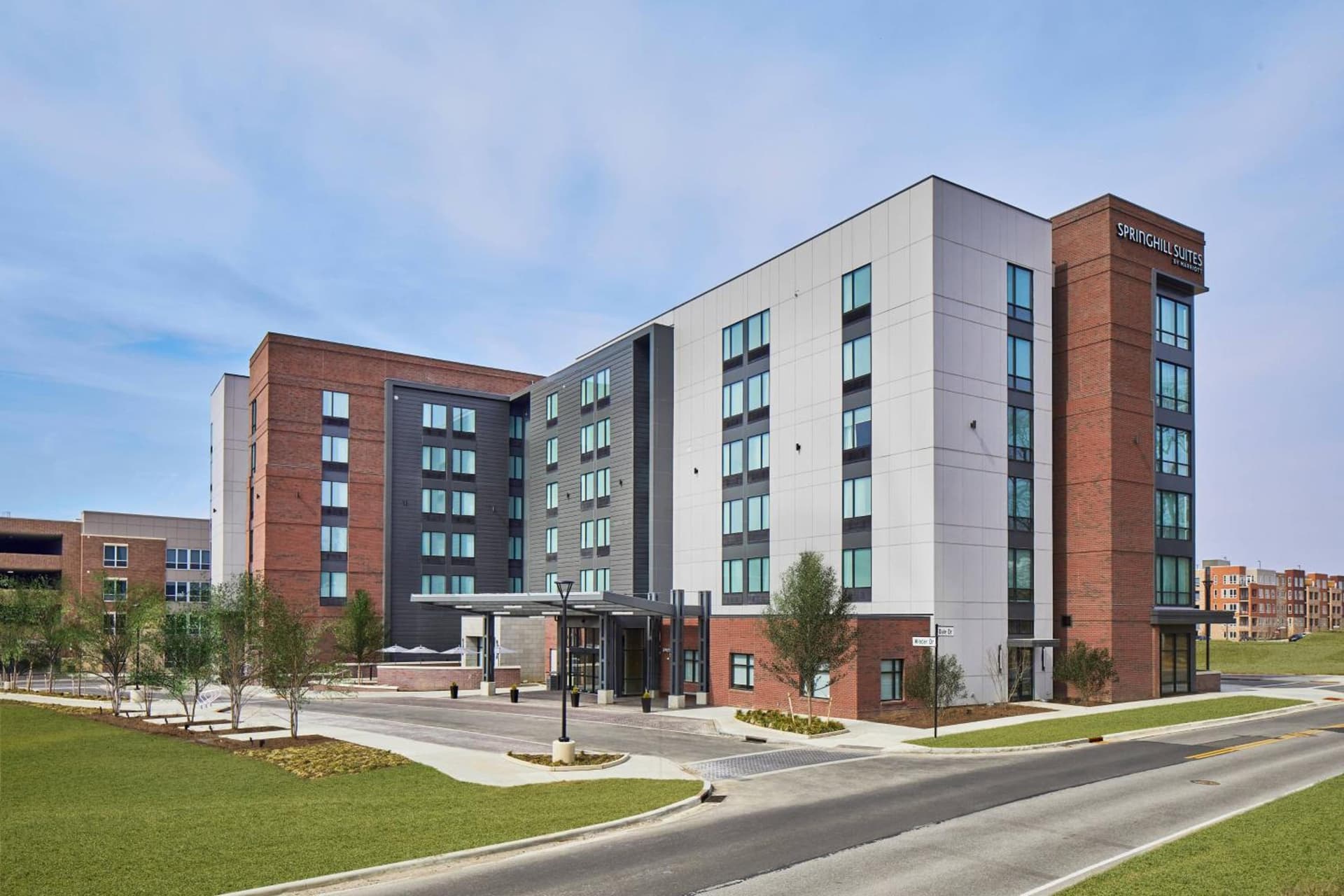 SpringHill Suites by Marriott Columbus Dublin interior in Dublin, OH — gallery photo 2