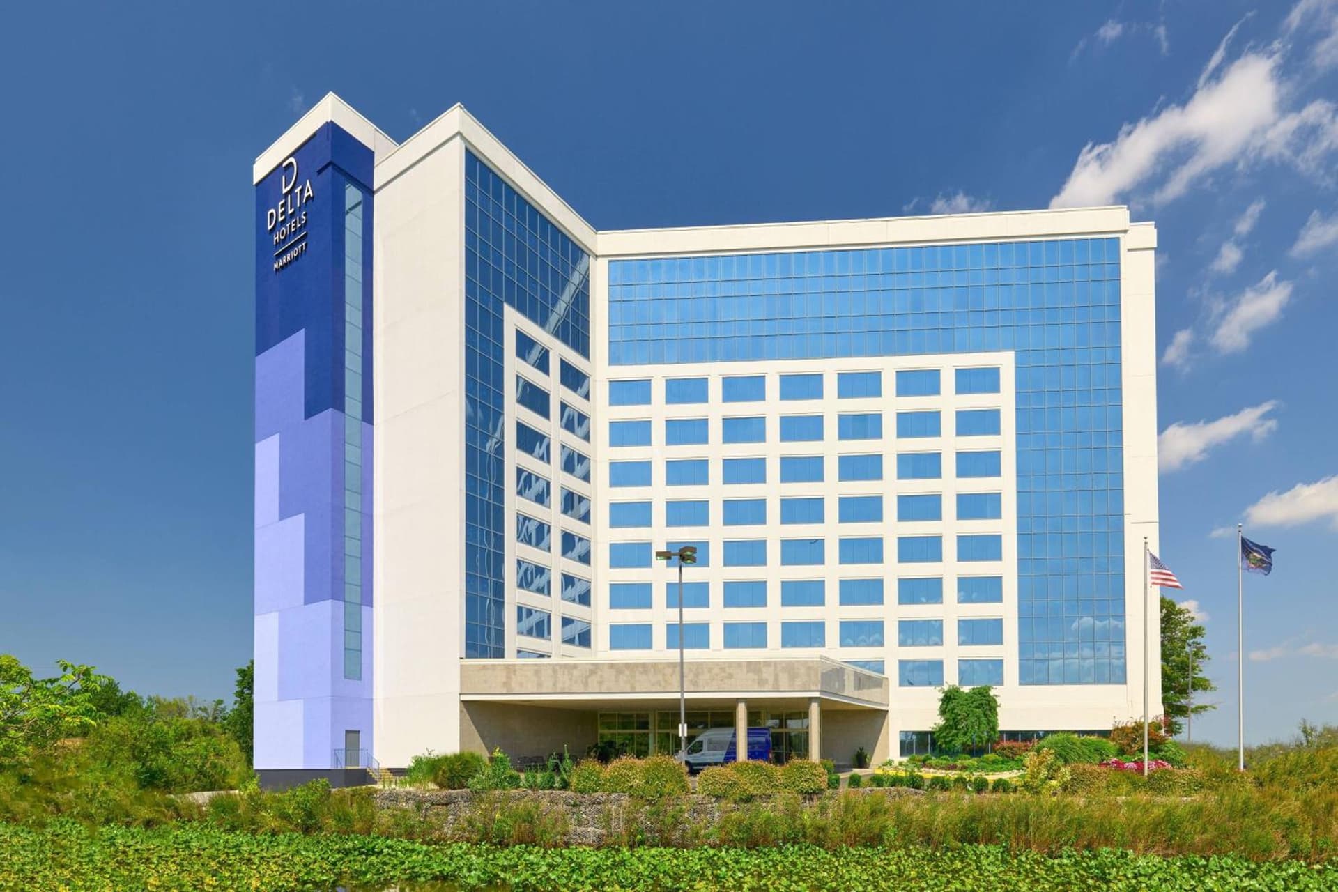 Delta Hotels by Marriott Philadelphia Airport property views in Philadelphia, PA — gallery photo 3