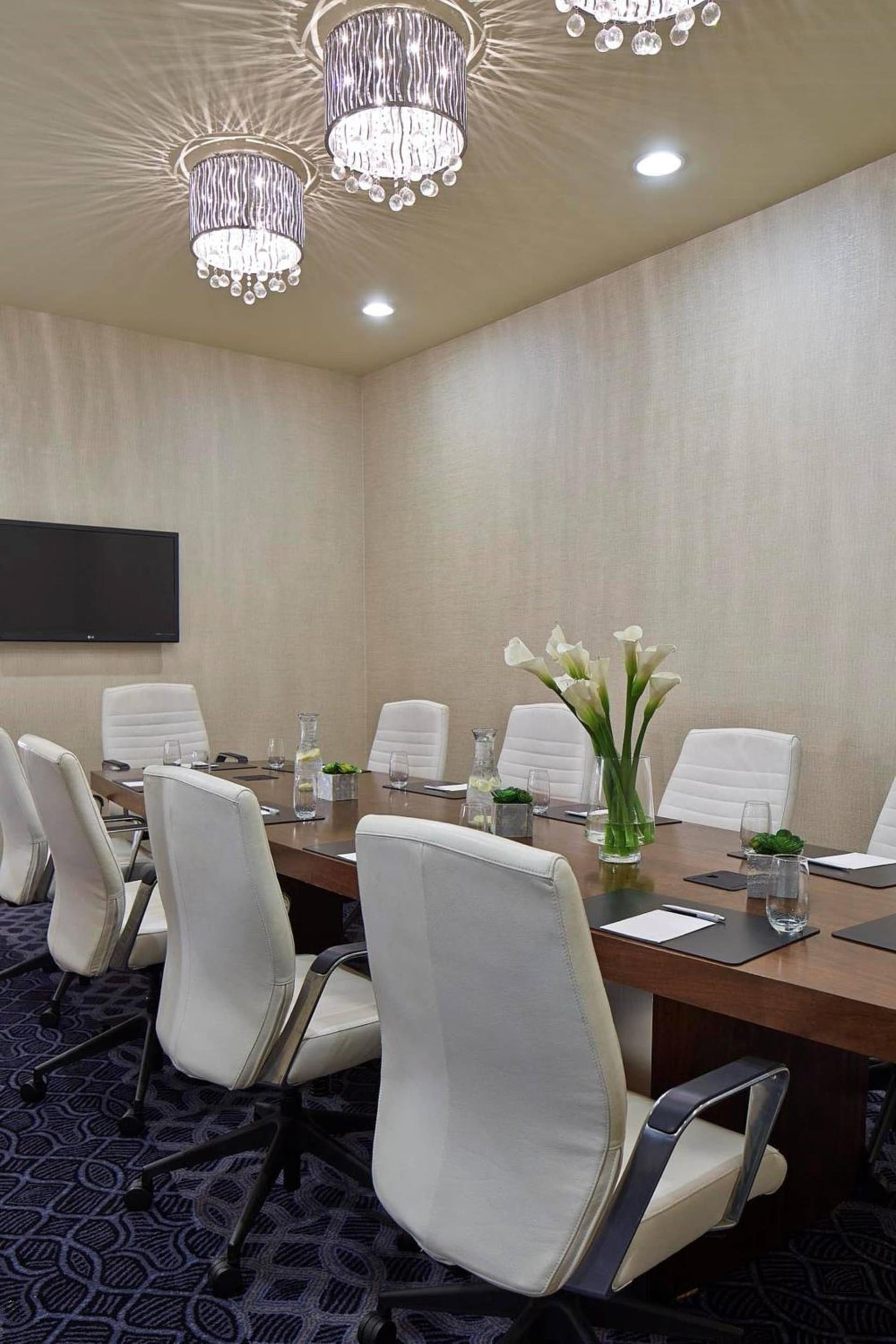 Delta Hotels by Marriott Philadelphia Airport gallery photo in Philadelphia, PA — image 35
