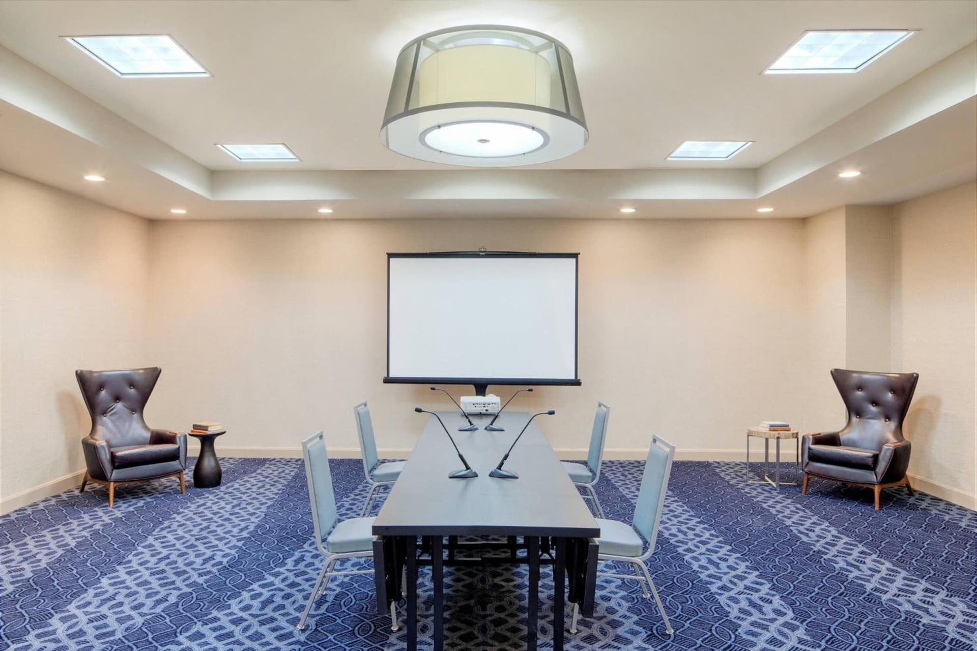 Delta Hotels by Marriott Philadelphia Airport gallery photo in Philadelphia, PA — image 17