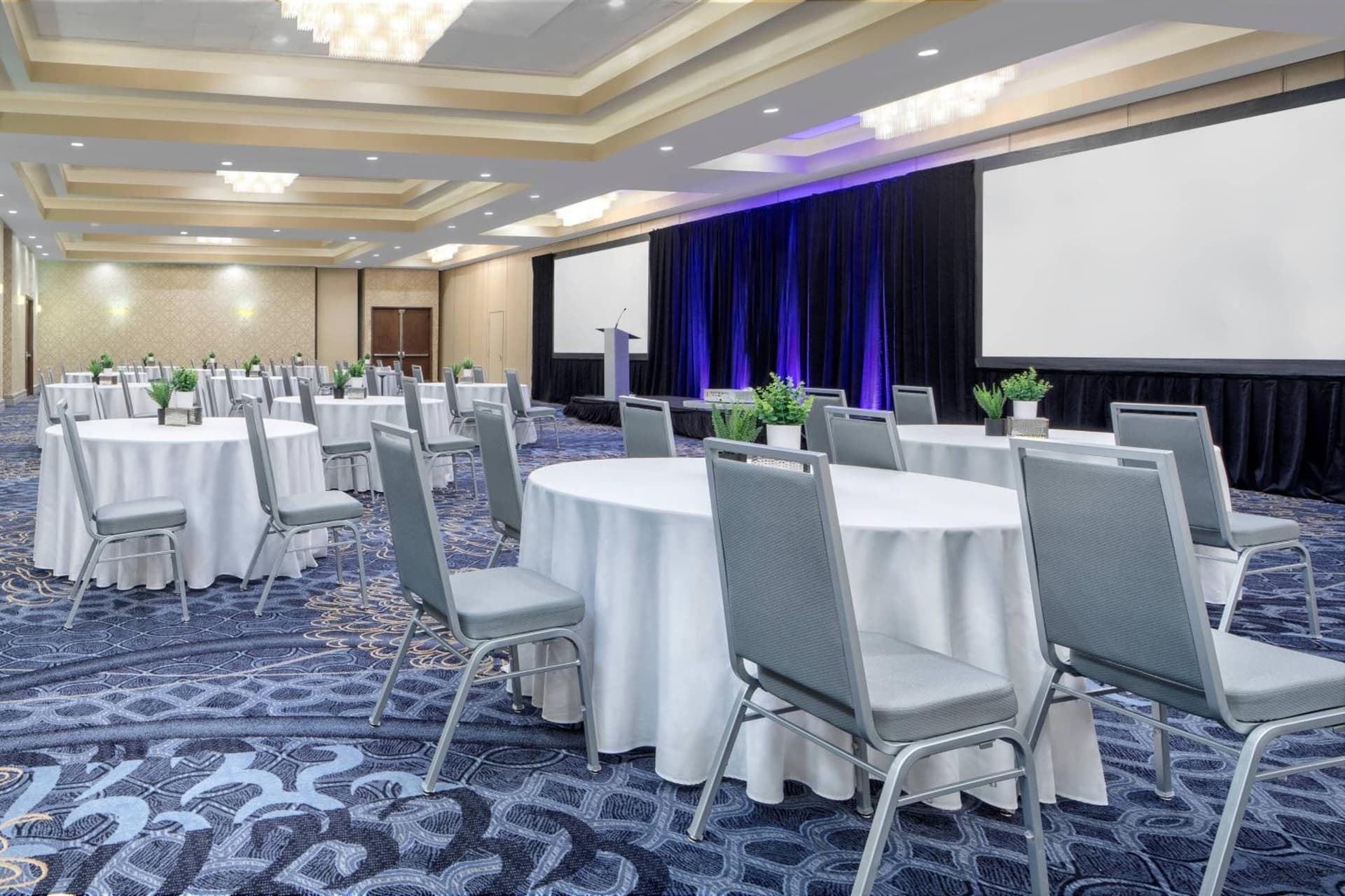 Delta Hotels by Marriott Philadelphia Airport gallery photo in Philadelphia, PA — image 7