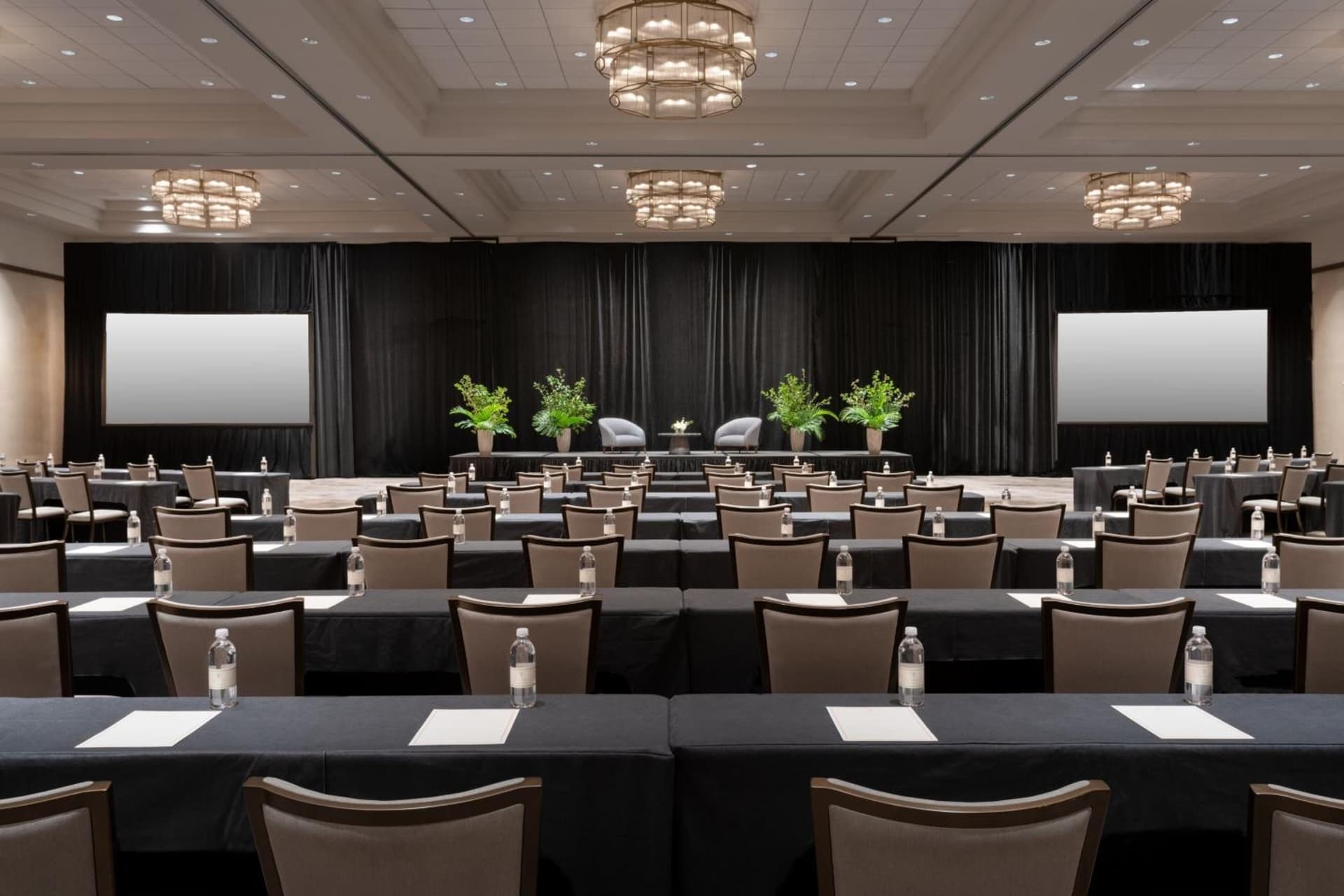 The Vinoy Resort & Golf Club, Autograph Collection gallery photo in St Petersburg, FL — image 27