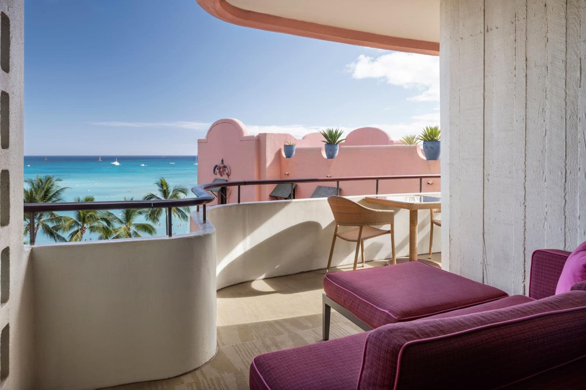 The Royal Hawaiian, A Luxury Collection Resort, Waikiki gallery photo in Honolulu, HI — image 203