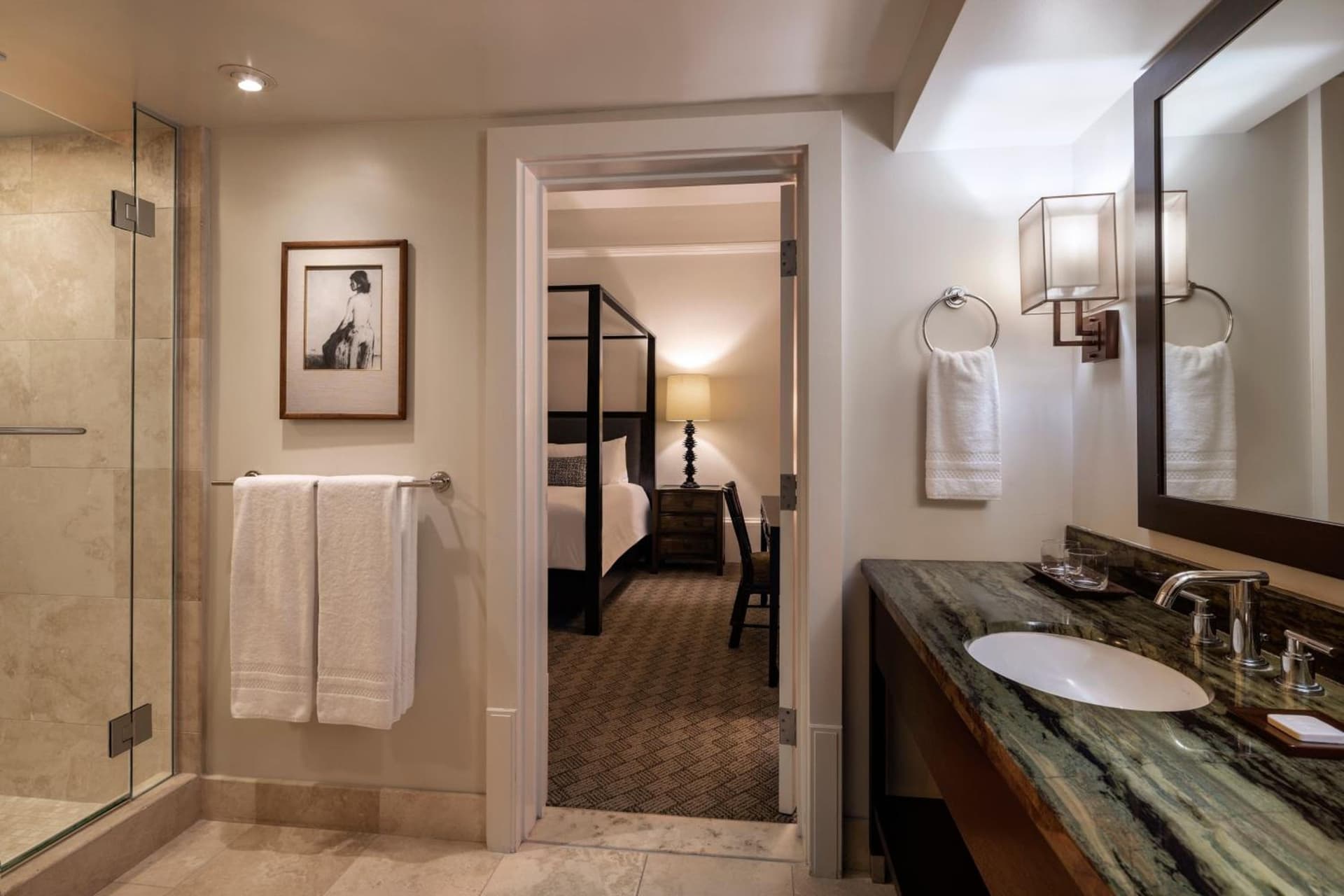 The Royal Hawaiian, A Luxury Collection Resort, Waikiki gallery photo in Honolulu, HI — image 124