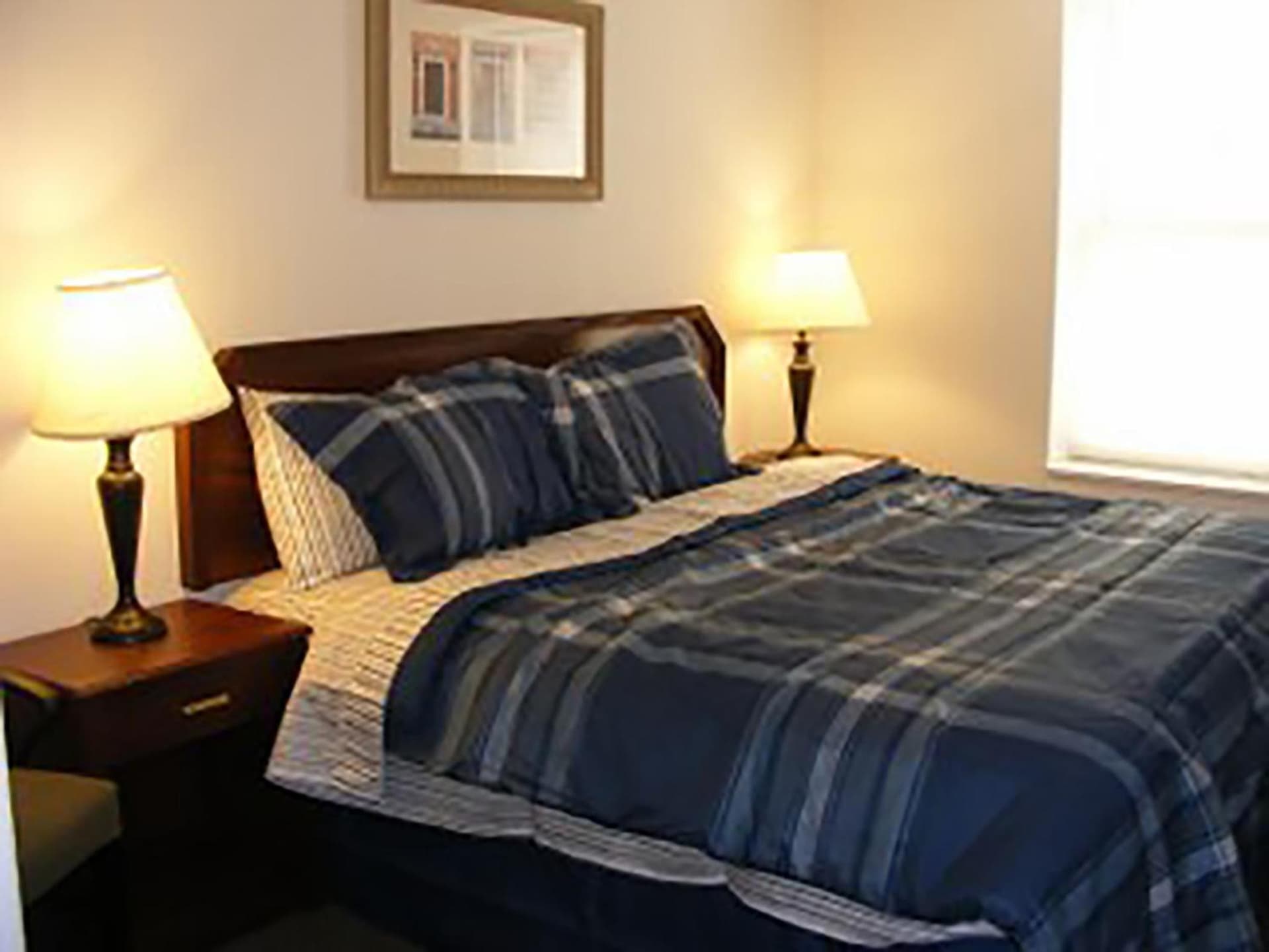 Beach Fantasy Apartment Suites interior in Old Orchard Beach — gallery photo 2