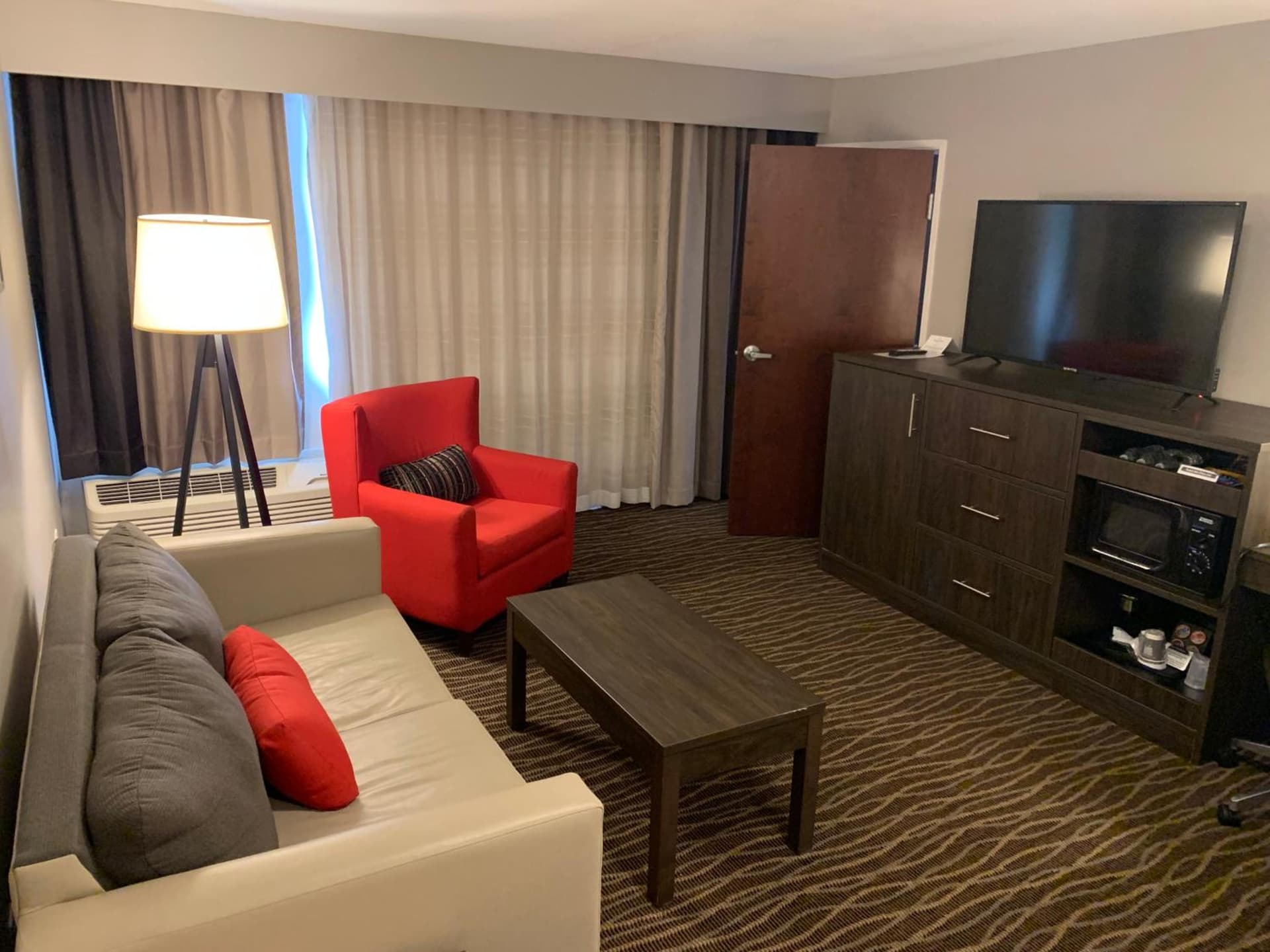 Country Inn & Suites by Radisson, Rochester-Pittsford-Brighton, NY gallery photo in Rochester, NY — image 5