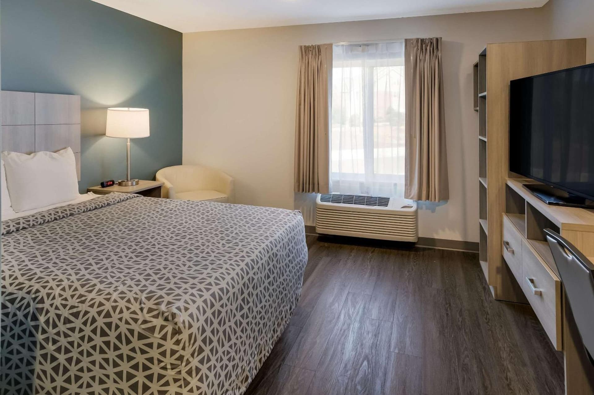 WoodSpring Suites Knoxville West gallery photo in Knoxville, TN — image 22