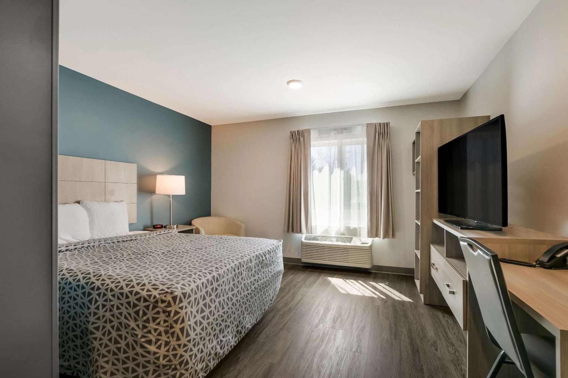 WoodSpring Suites Knoxville West gallery photo in Knoxville, TN — image 10