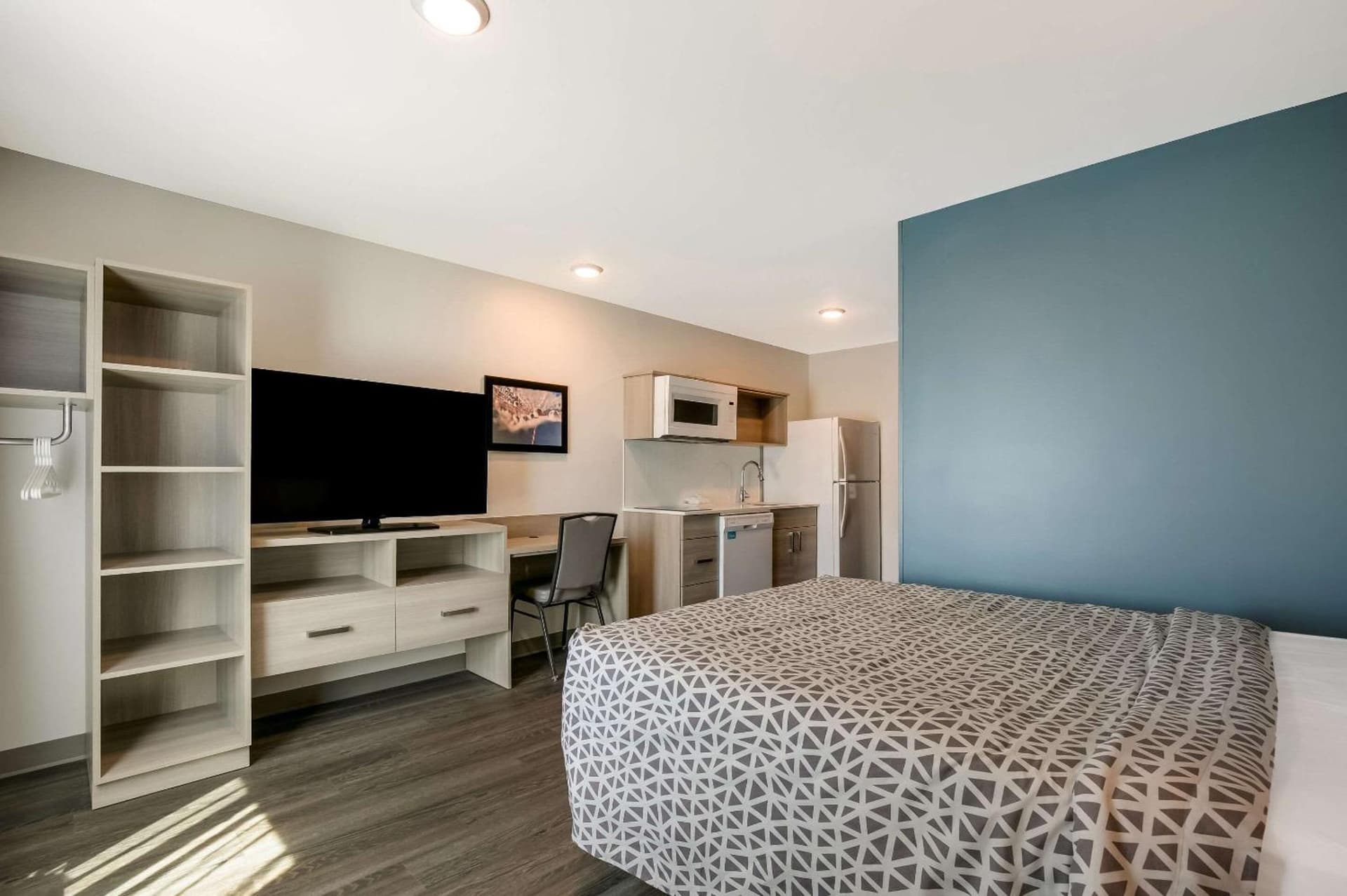 WoodSpring Suites Knoxville West gallery photo in Knoxville, TN — image 21
