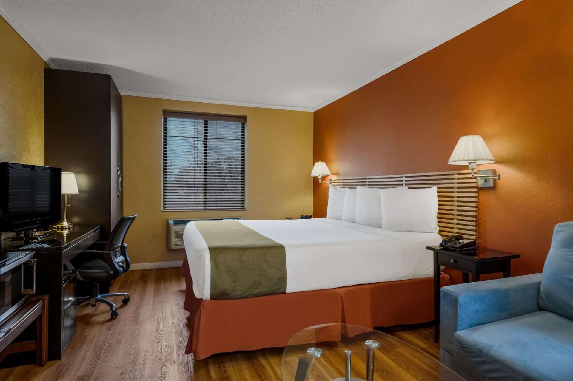 Quality Inn JFK Airport Rockaway Blvd gallery photo in Queens, NY — image 4