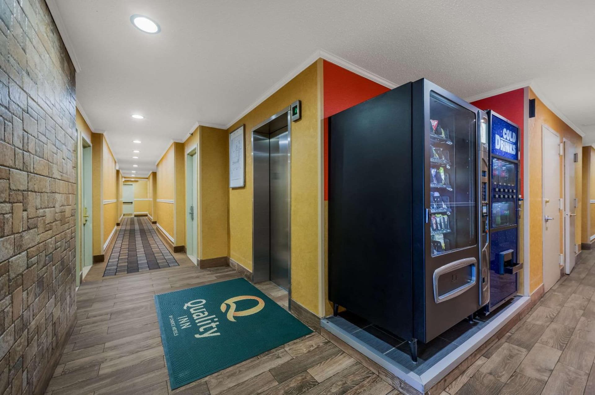Quality Inn JFK Airport Rockaway Blvd gallery photo in Queens, NY — image 26