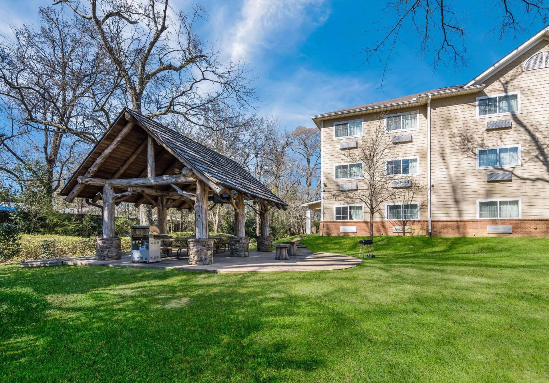 MainStay Suites Columbus near Fort Benning gallery photo in Columbus, GA — image 12