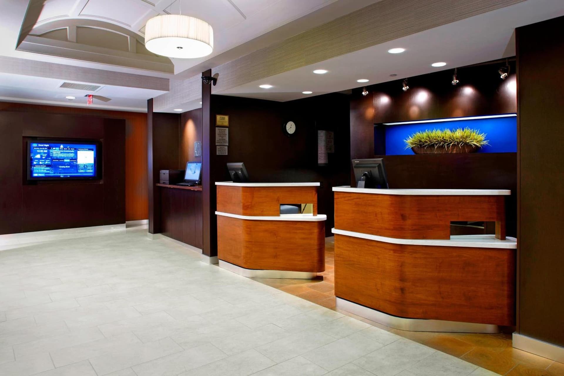 Courtyard Newark Granville interior in Newark, OH — gallery photo 2