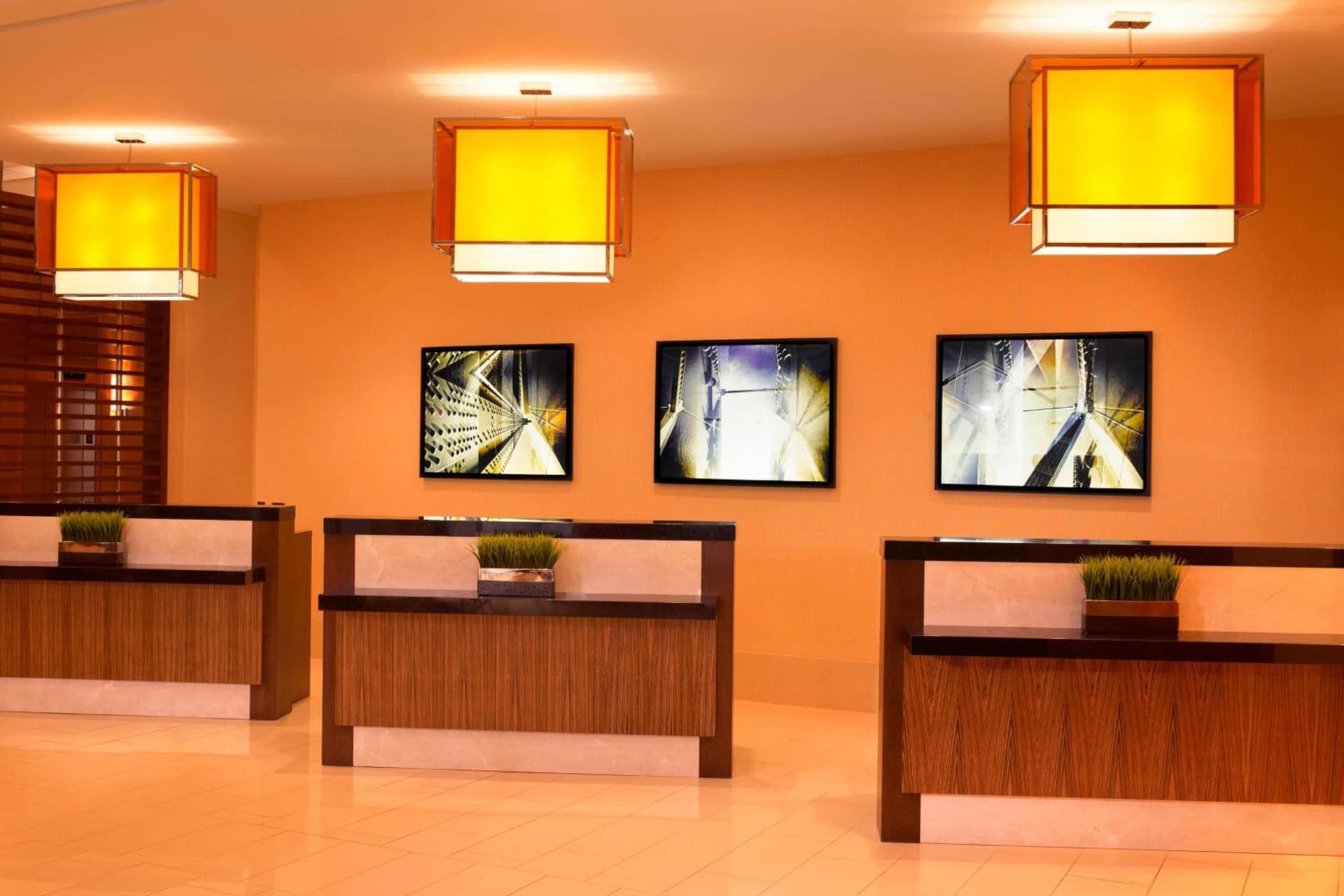 Detroit Marriott Troy interior in Troy, MI — gallery photo 2